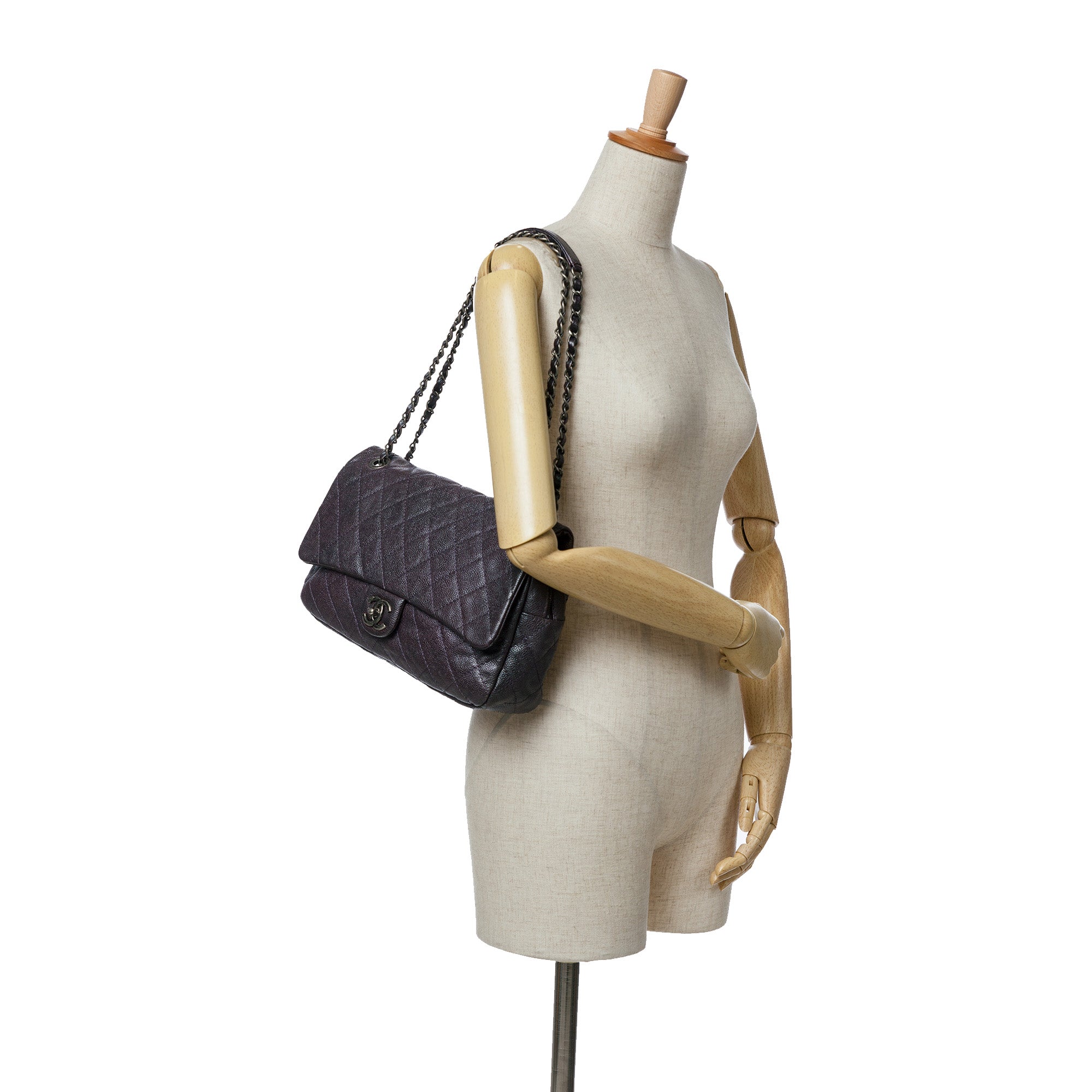 Chanel Jumbo Quilted Iridescent Caviar Easy Flap - image 9
