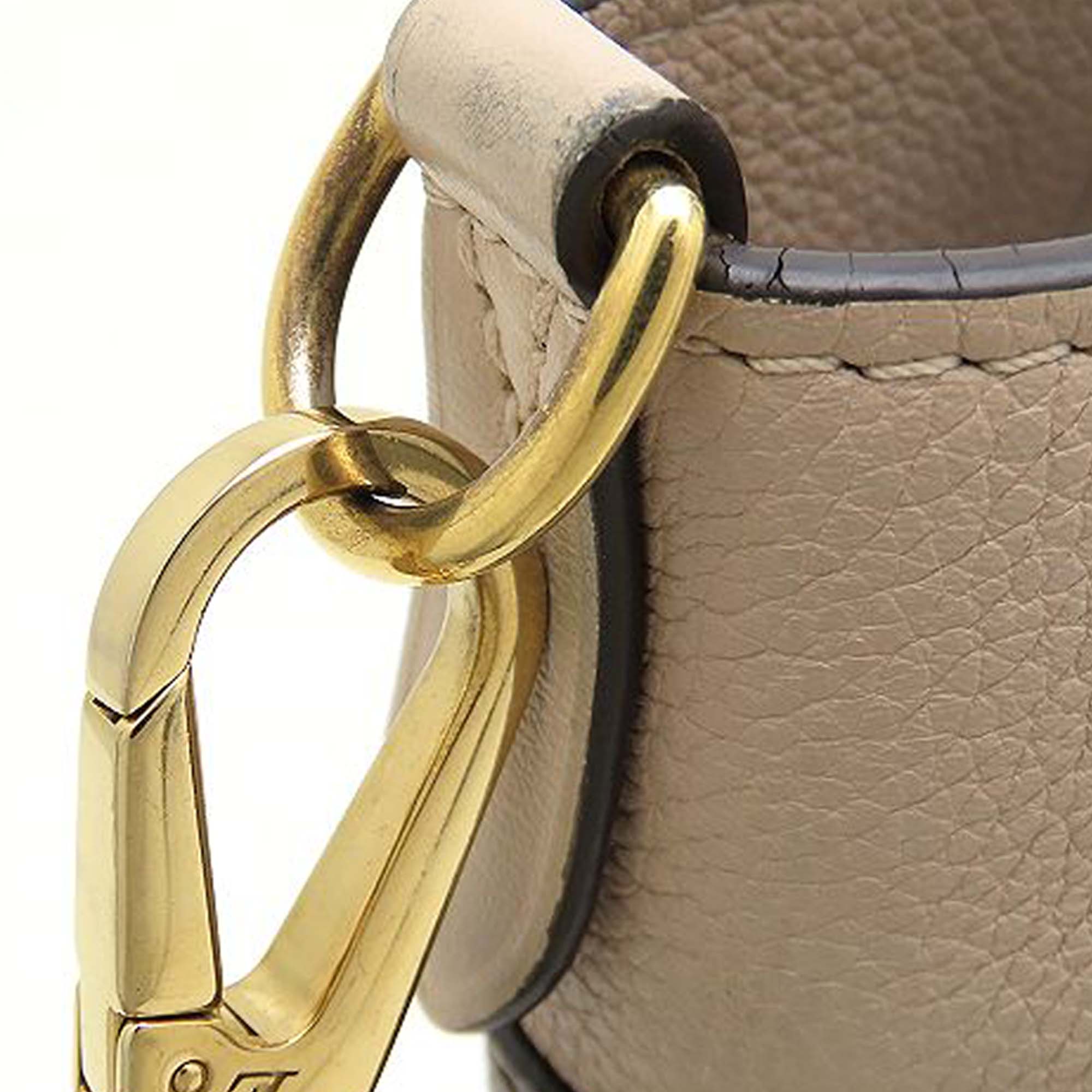Louis Vuitton Monogram On My Side PM - image 28