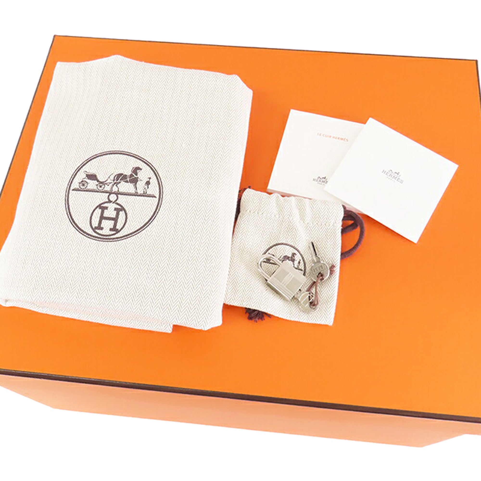 Hermès Clemence Picotin Lock 22 - image 10