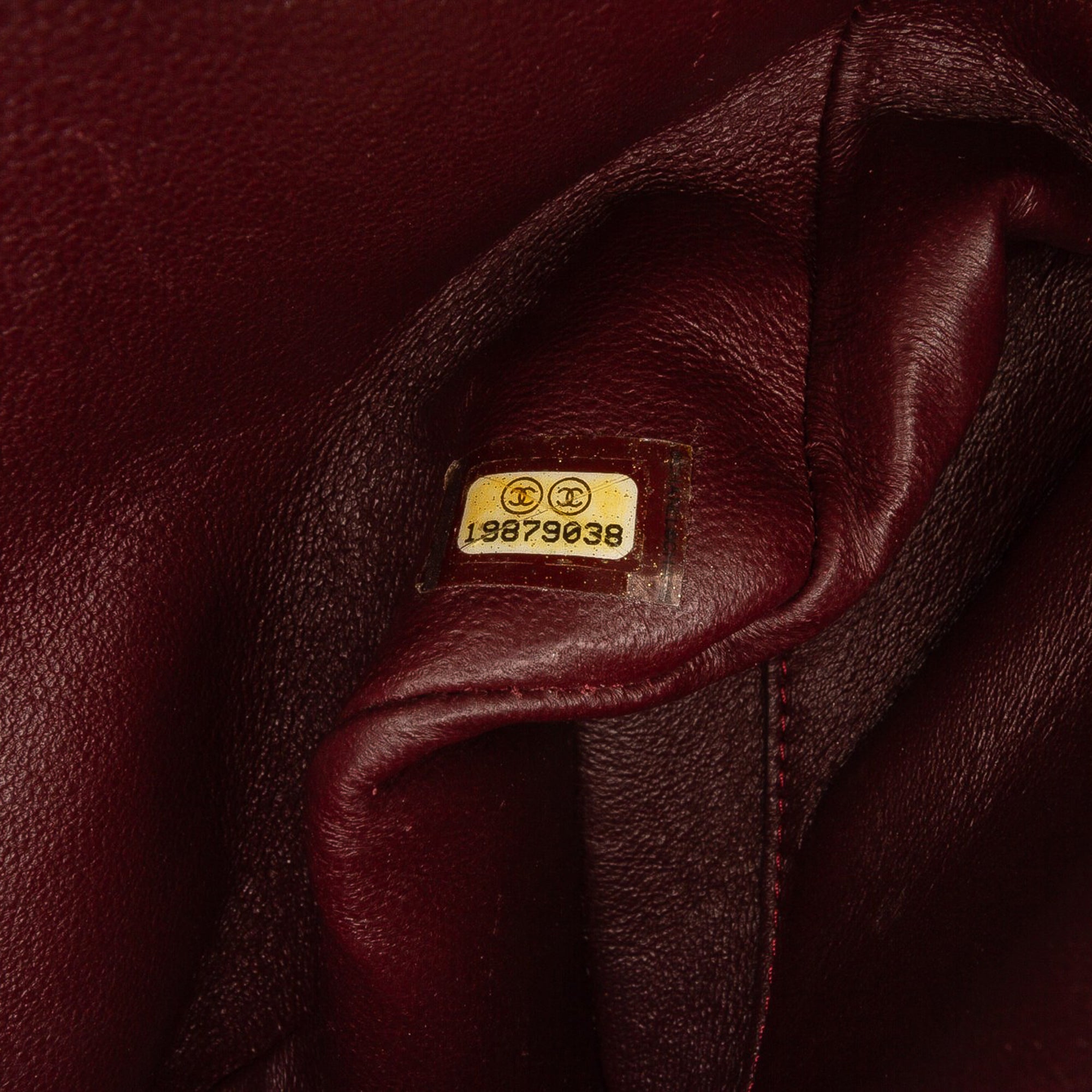 Chanel Medium Classic Caviar Double Flap - image 7