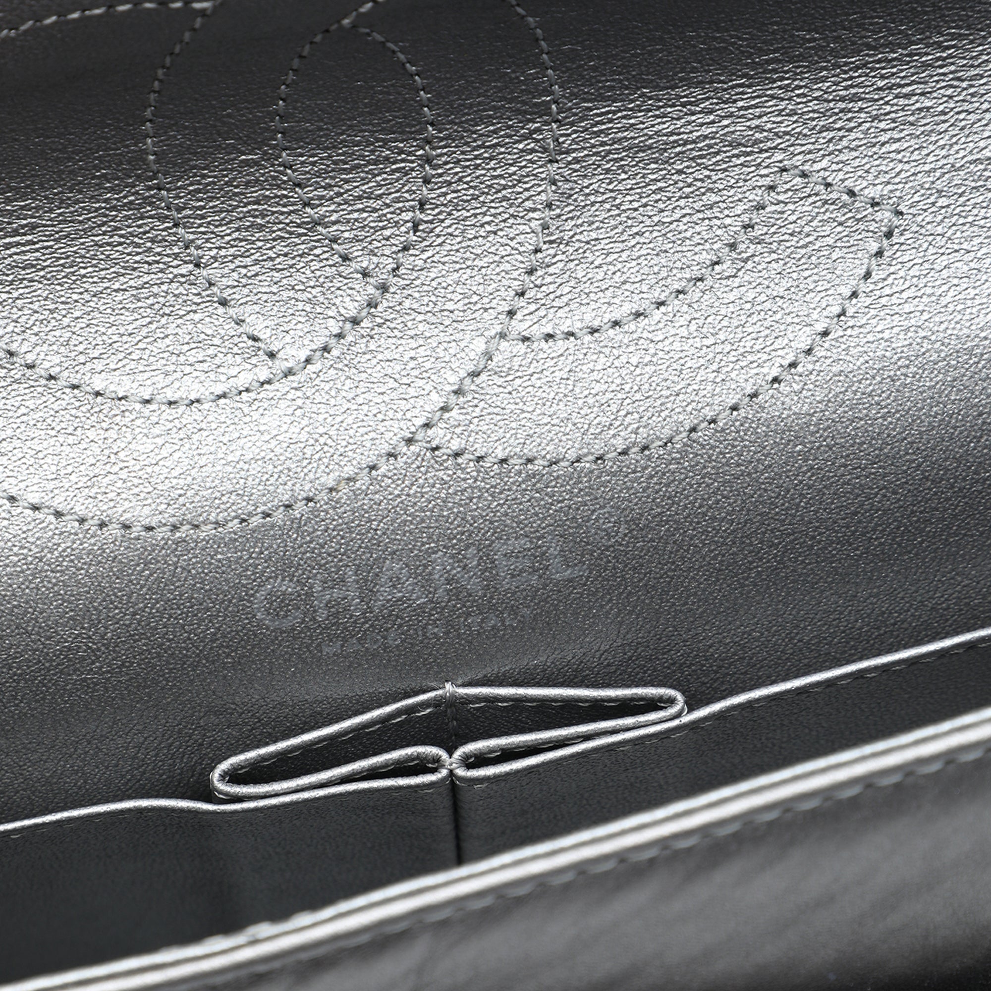 Chanel Quilted Metallic Aged Calfskin Reissue 2.55 Double Flap 226 - image 5