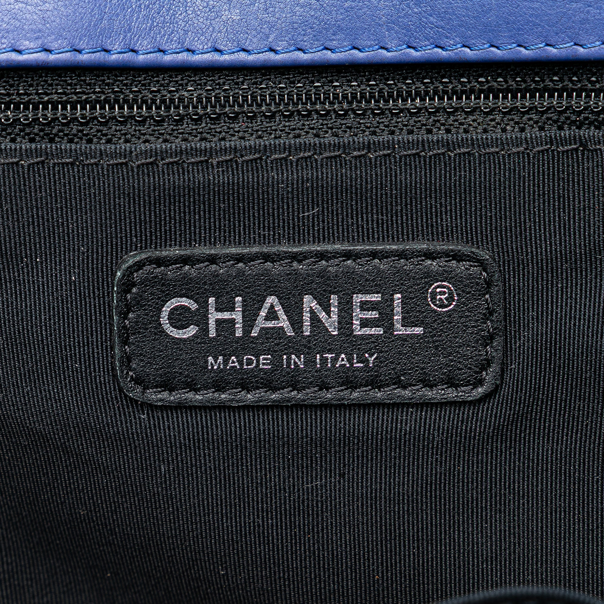 Chanel Large Quilted Lambskin Boy Flap - image 5