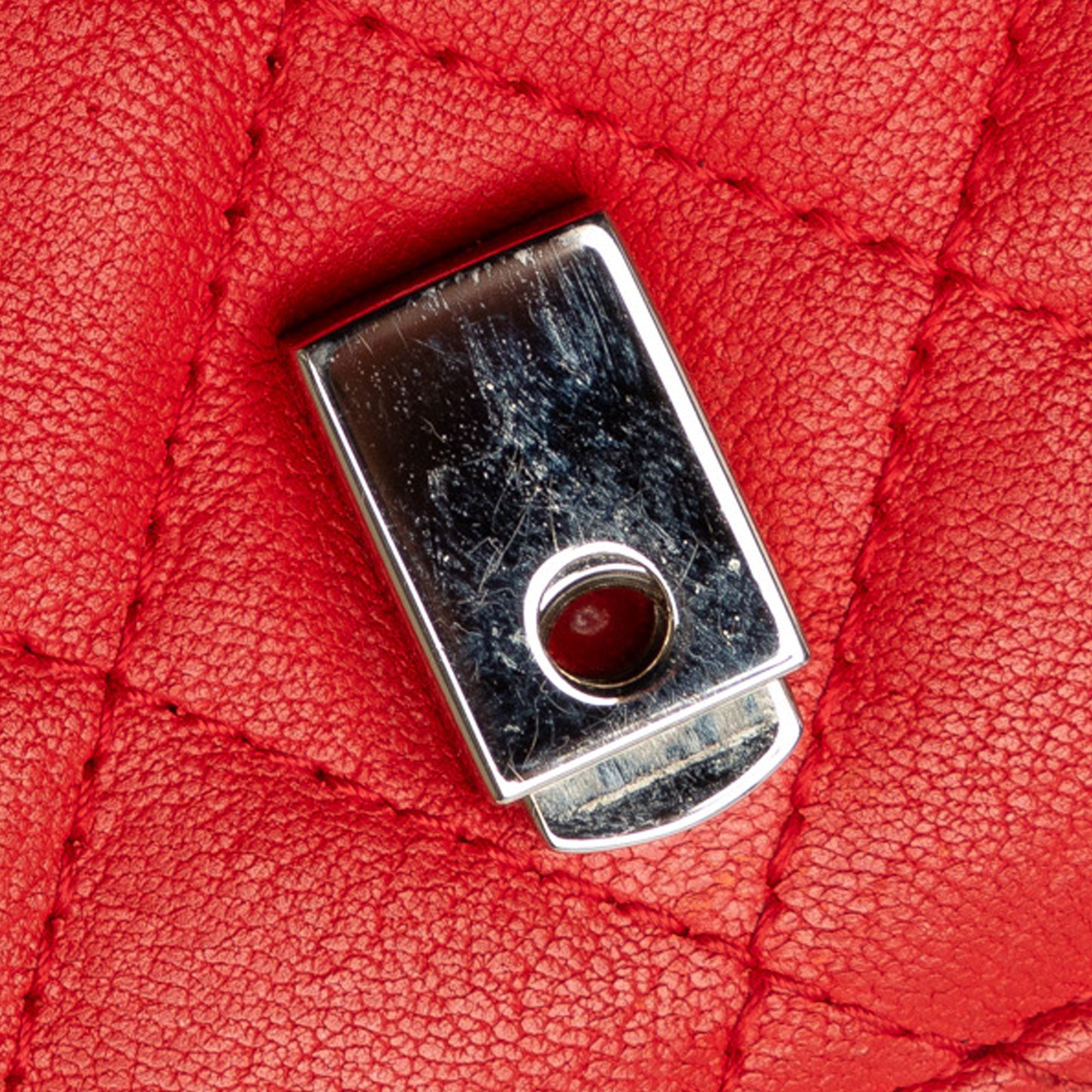 Chanel Grained Calfskin CC Box Wallet On Chain - image 11