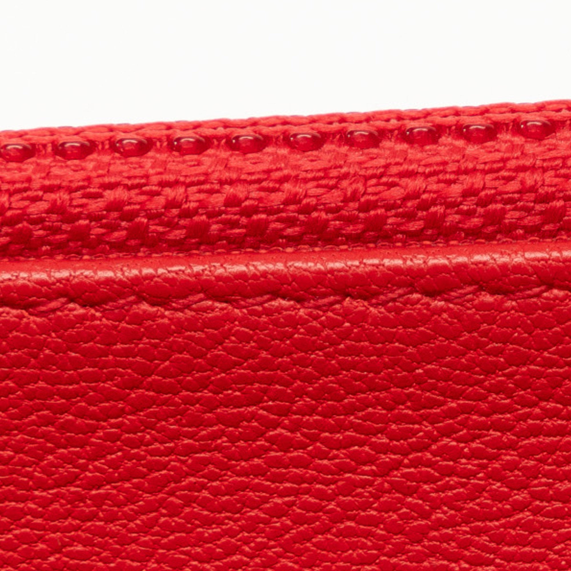 Chanel Grained Calfskin CC Box Wallet On Chain - image 14