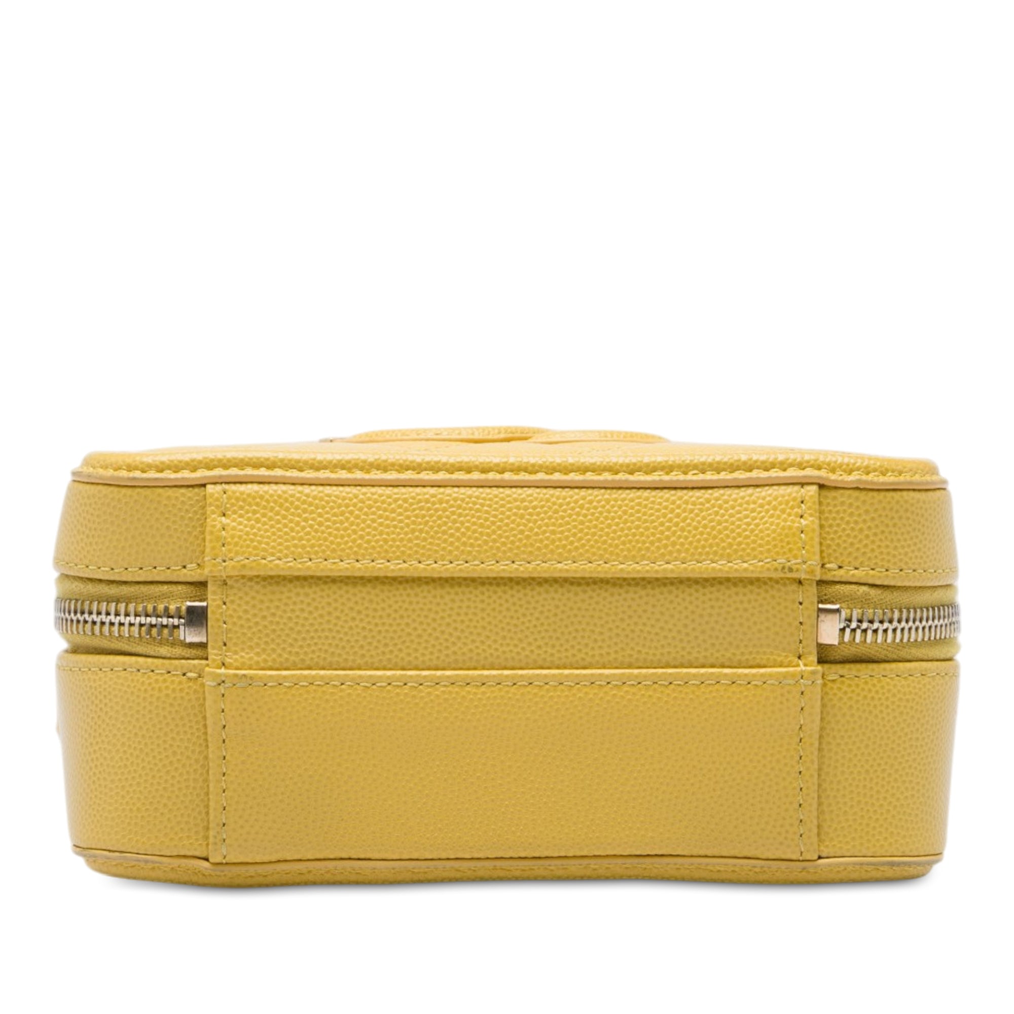 Chanel Small Caviar CC Filigree Vanity Case - image 3