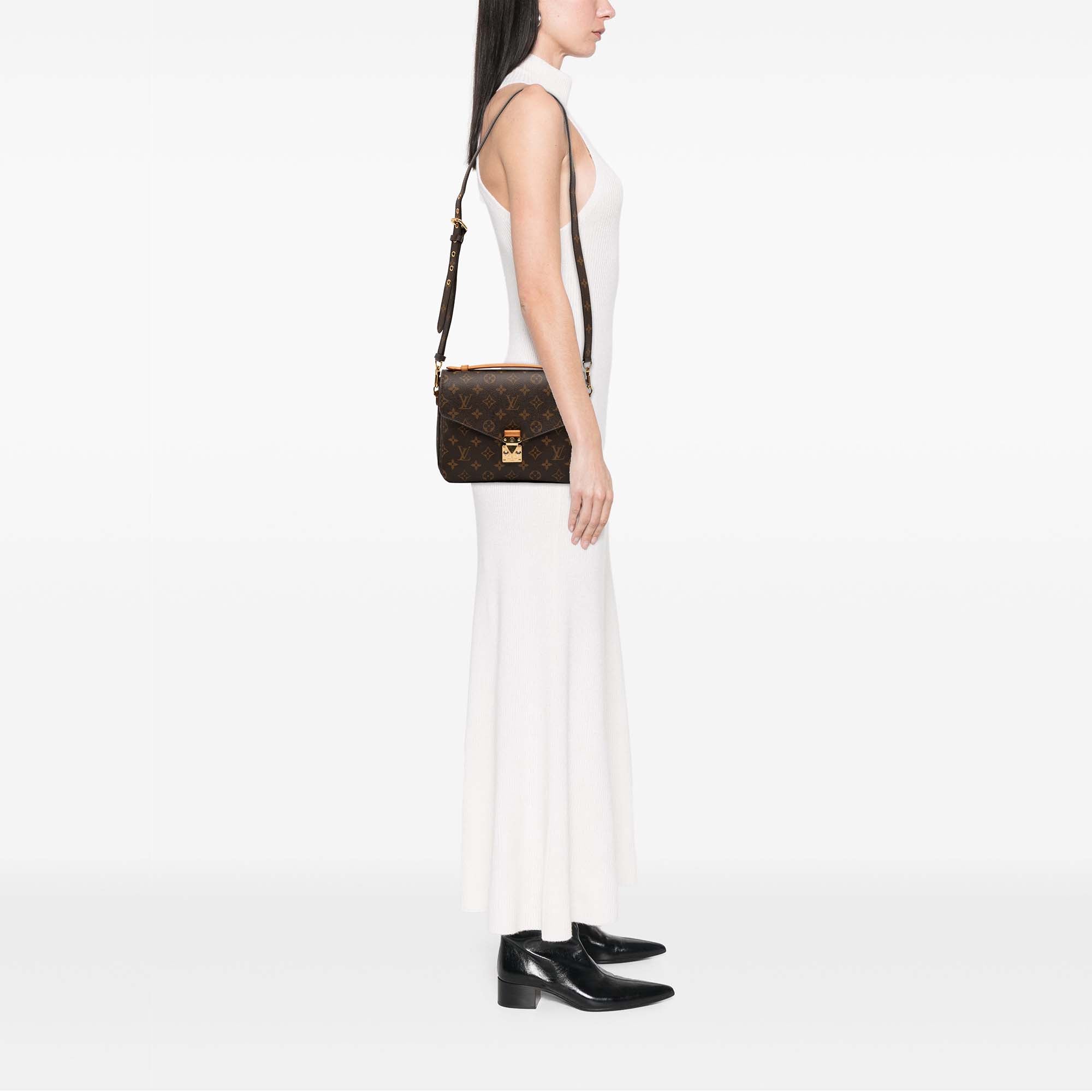 Louis Vuitton Monogram Pochette Metis - image 11