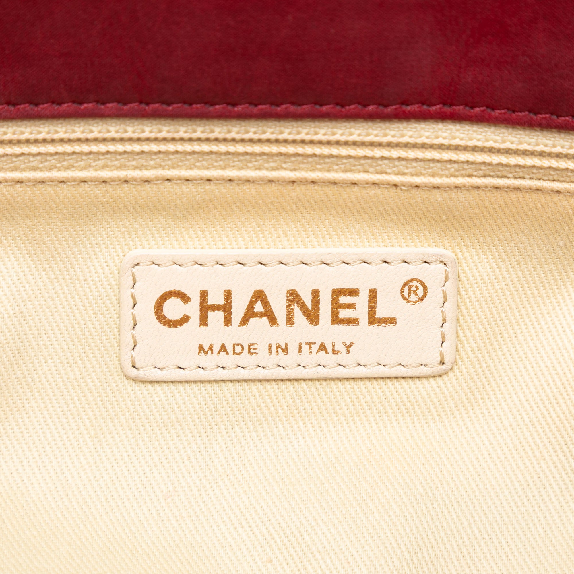 Chanel Large Aged Calfskin Chic Quilt Flap - image 5