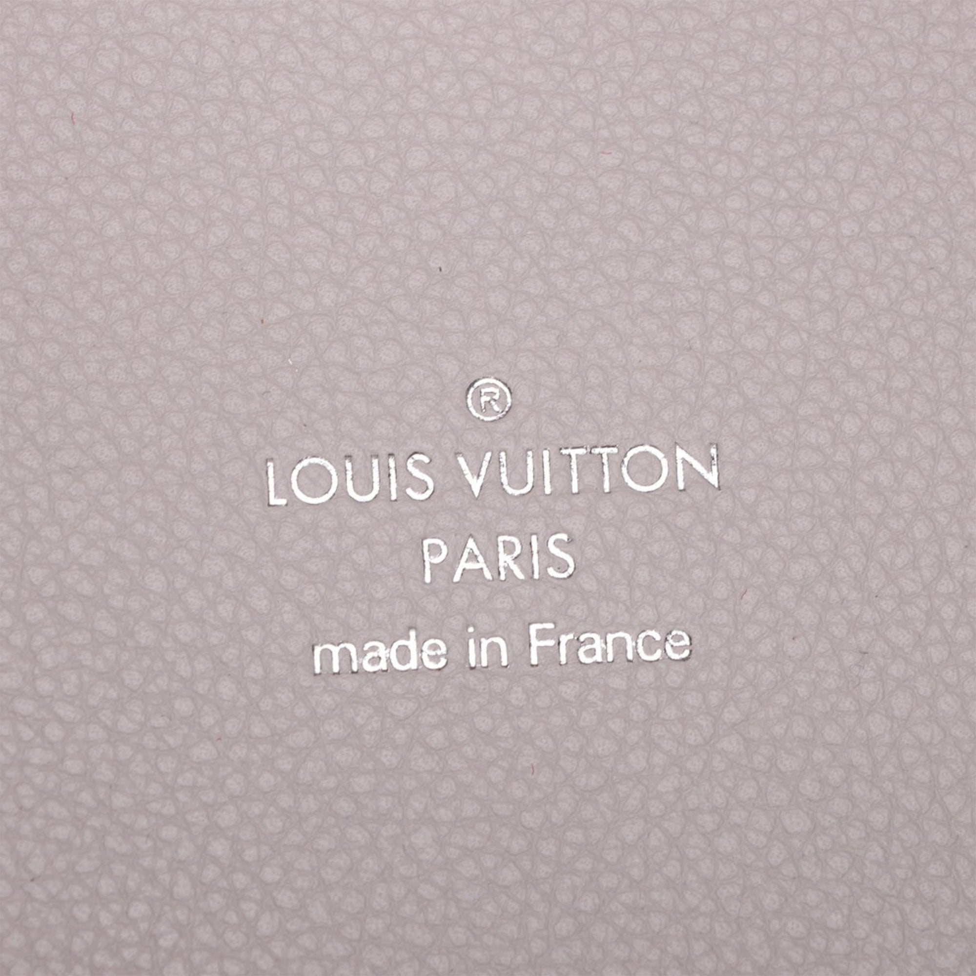 Louis Vuitton Monogram Mahina Hina PM - image 5