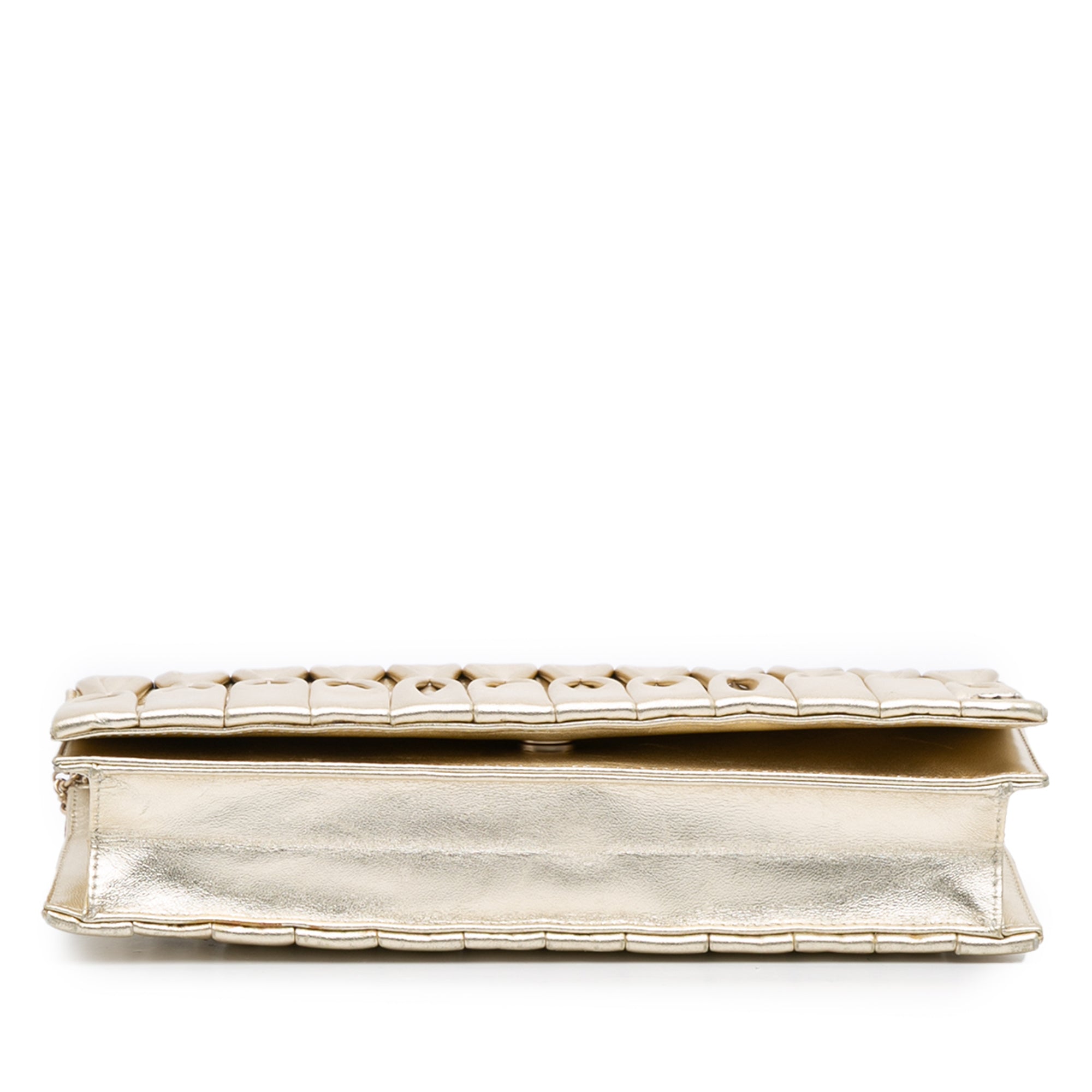 Chanel CC Metallic Pleated Lambskin Chain Link Shoulder Bag - image 3