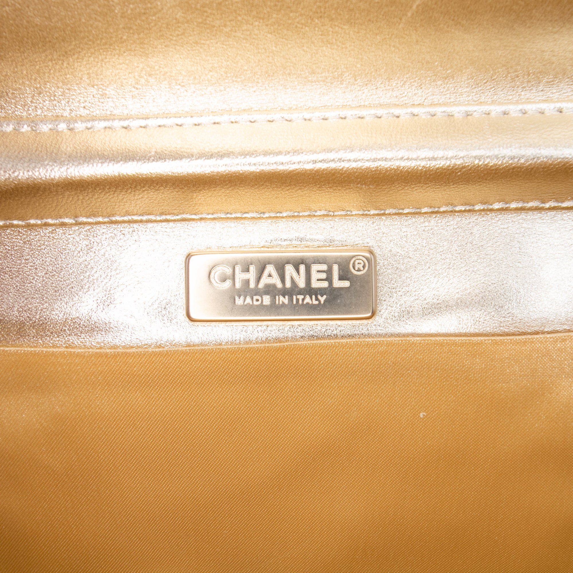 Chanel CC Metallic Pleated Lambskin Chain Link Shoulder Bag - image 5