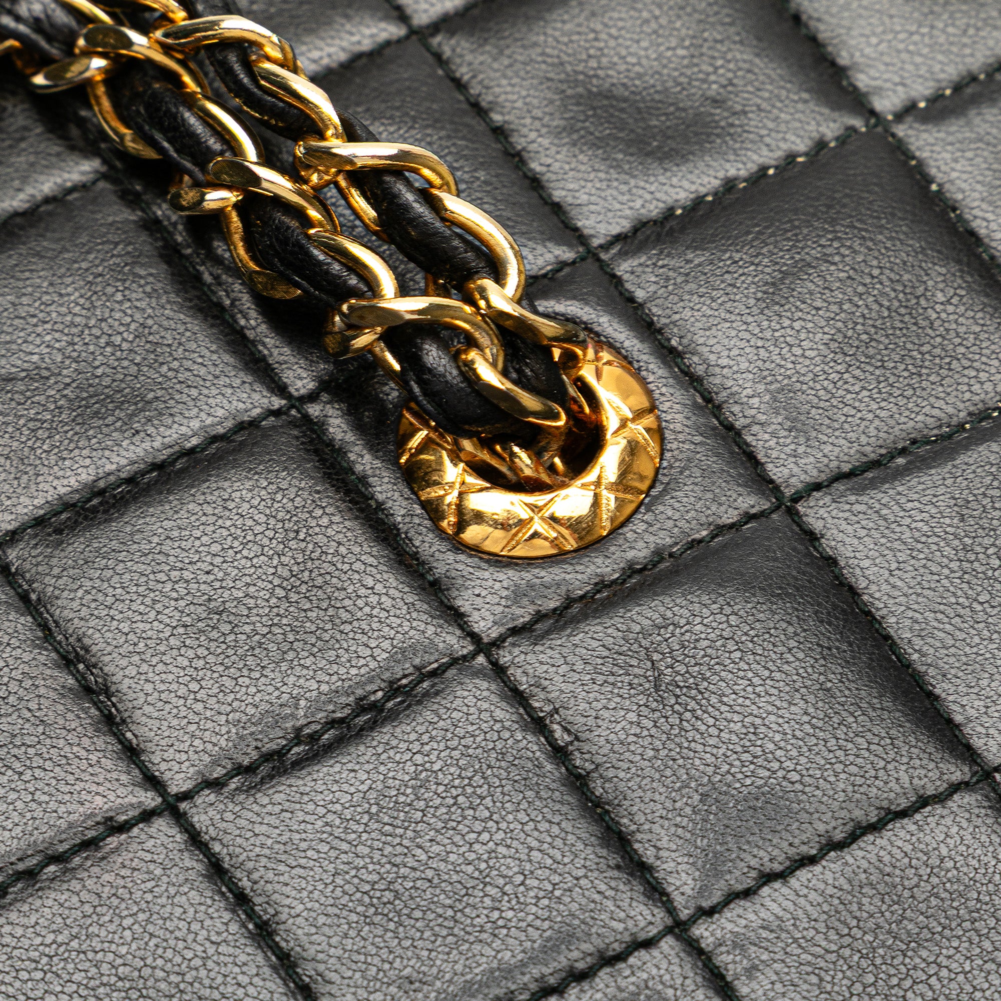 Chanel Quilted Lambskin Tassel Vanity Case with Chain - image 9