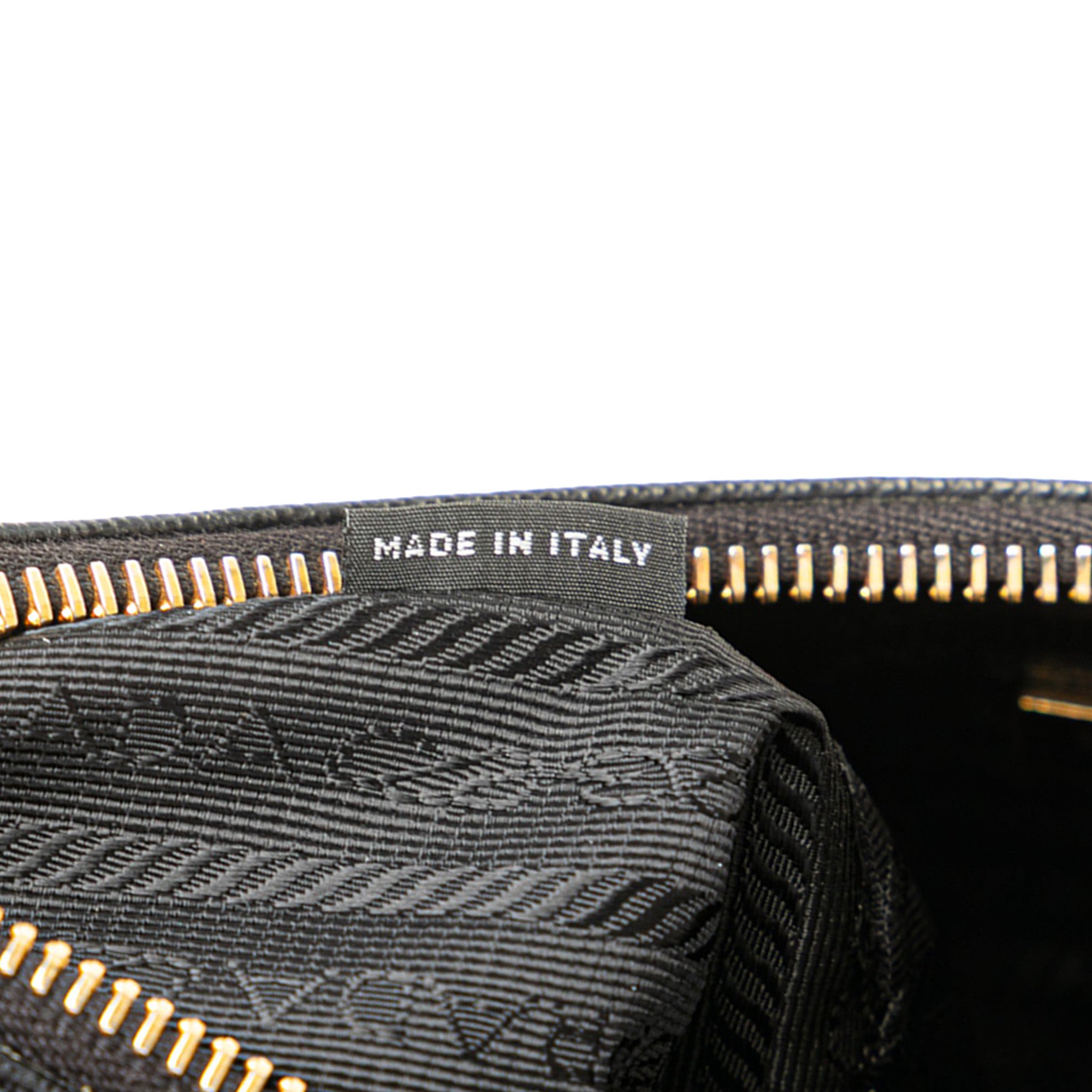 Prada Saffiano Re Edition 2005 Satchel - image 6