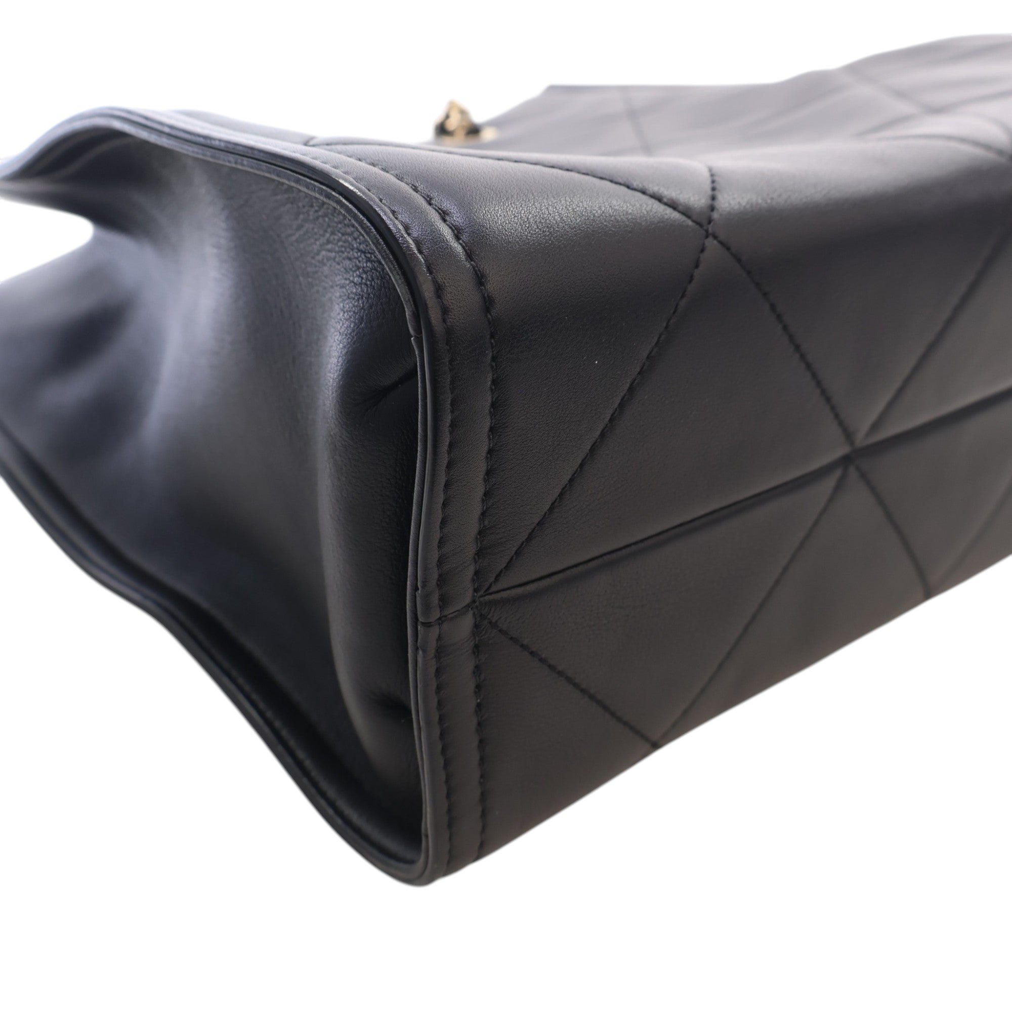 Chanel CC Quilted Lambskin Shopping Tote - image 8