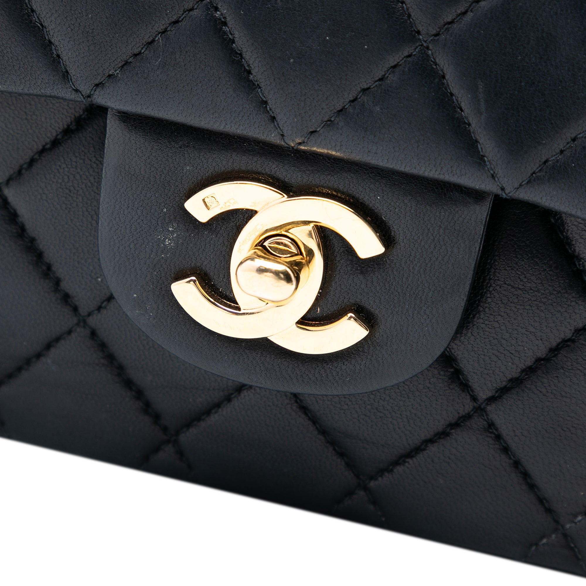 Chanel Medium Classic Lambskin Double Flap - image 6