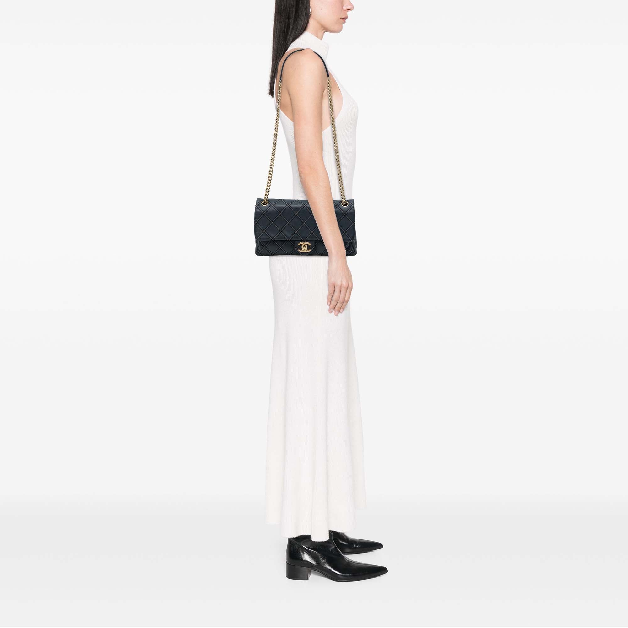 Chanel Jumbo Quilted Iridescent Calfskin Triple Stitched Flap - image 6