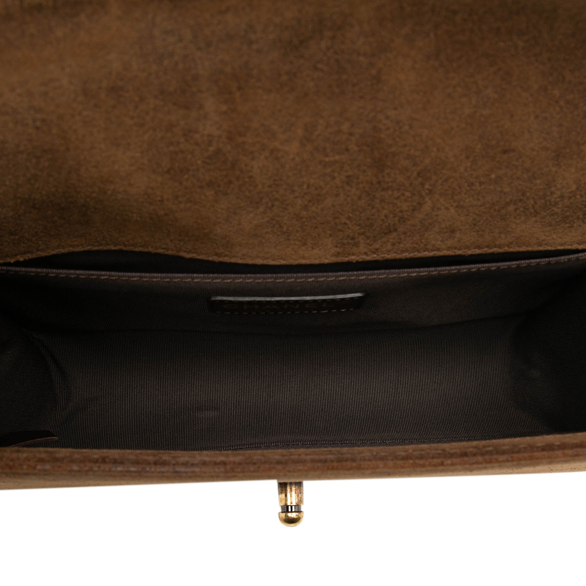 Chanel Old Medium Nubuck Trimmed Quilted Aged Calfskin Boy Flap - image 4