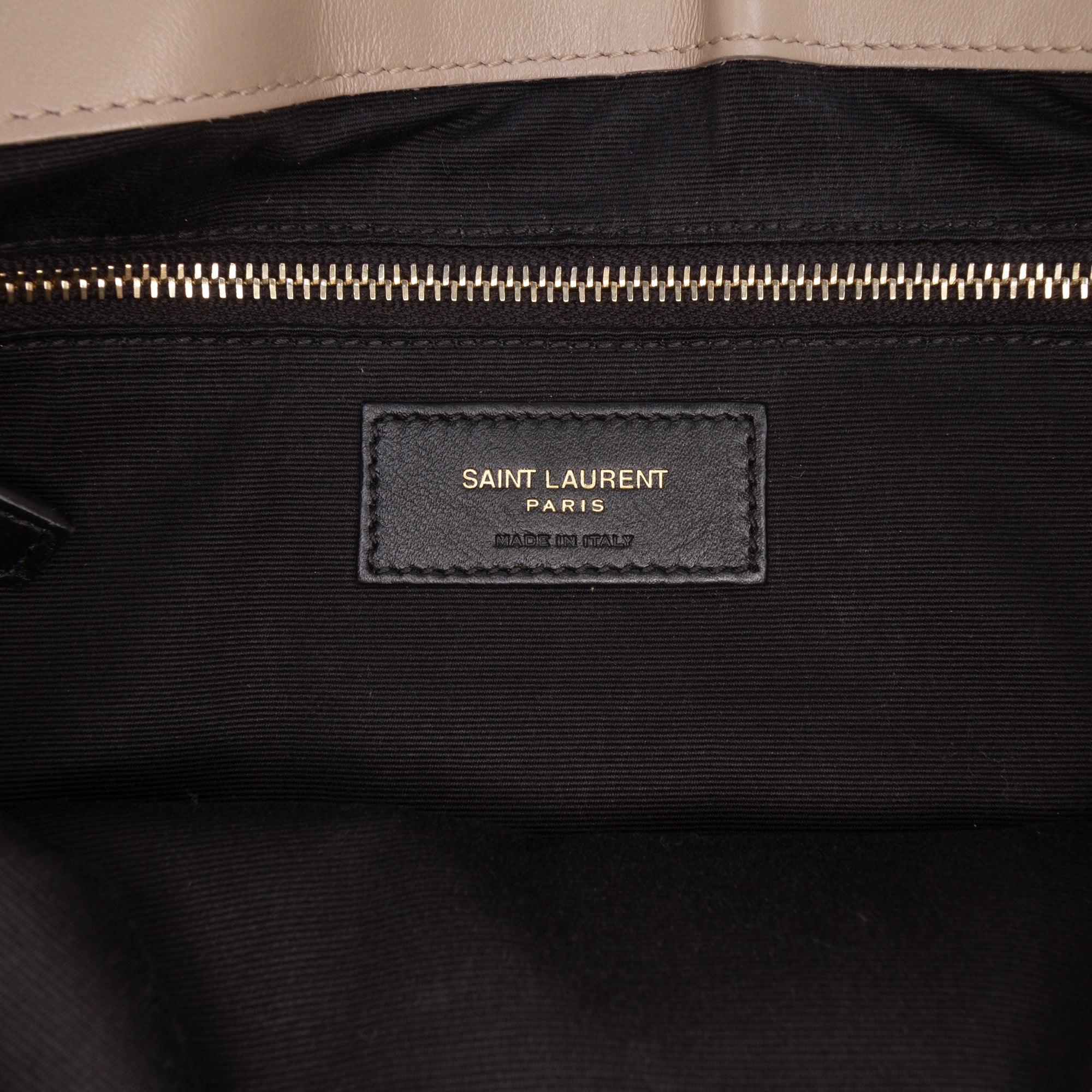 Saint Laurent Medium Matelasse Calfskin Monogram LouLou Shoulder Bag - image 5