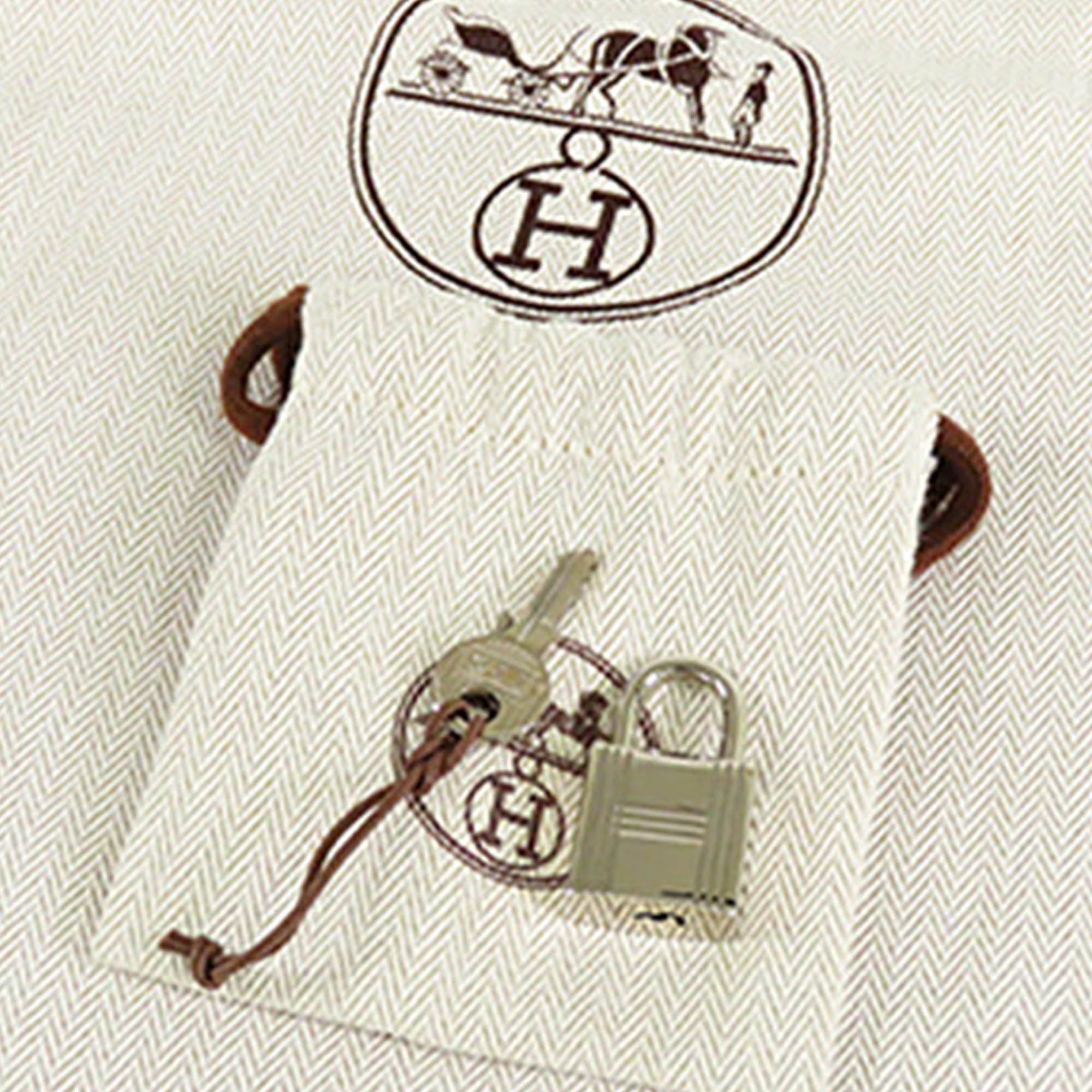 Hermès Clemence Picotin Lock 22 - image 13