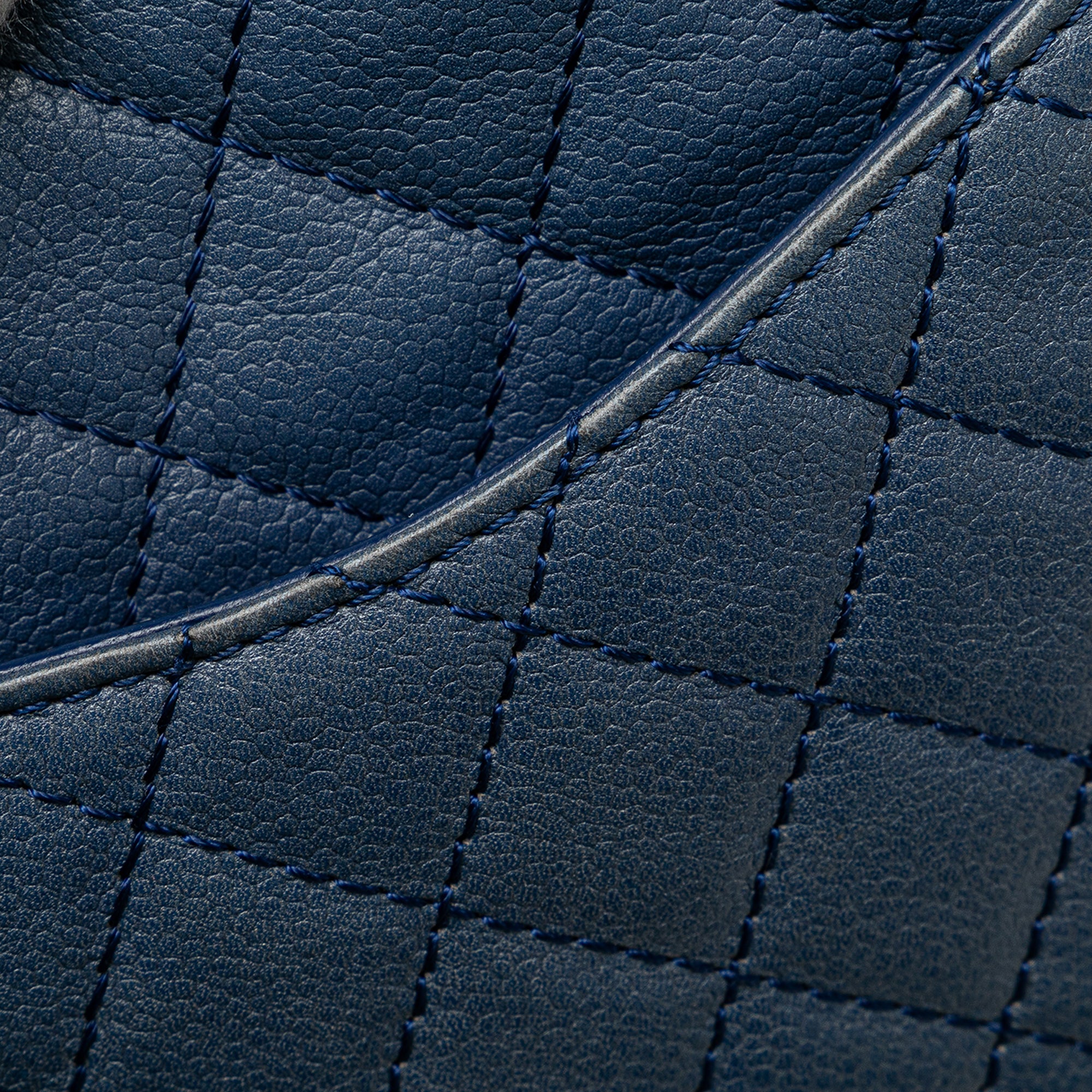 Chanel Medium Classic Caviar Double Flap - image 9