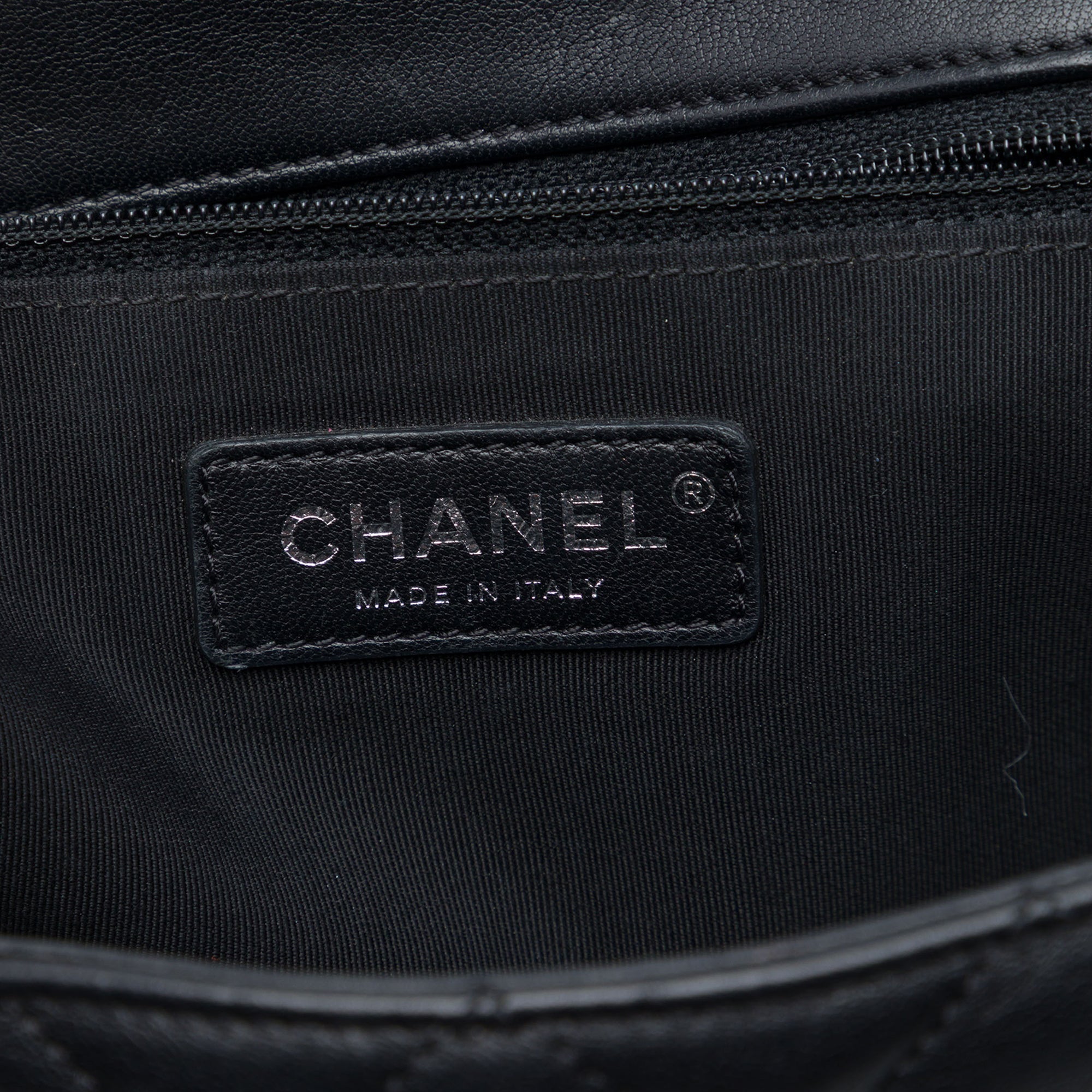 Chanel Jumbo Quilted Lambskin Acrylic Cuba Color Flap - image 5