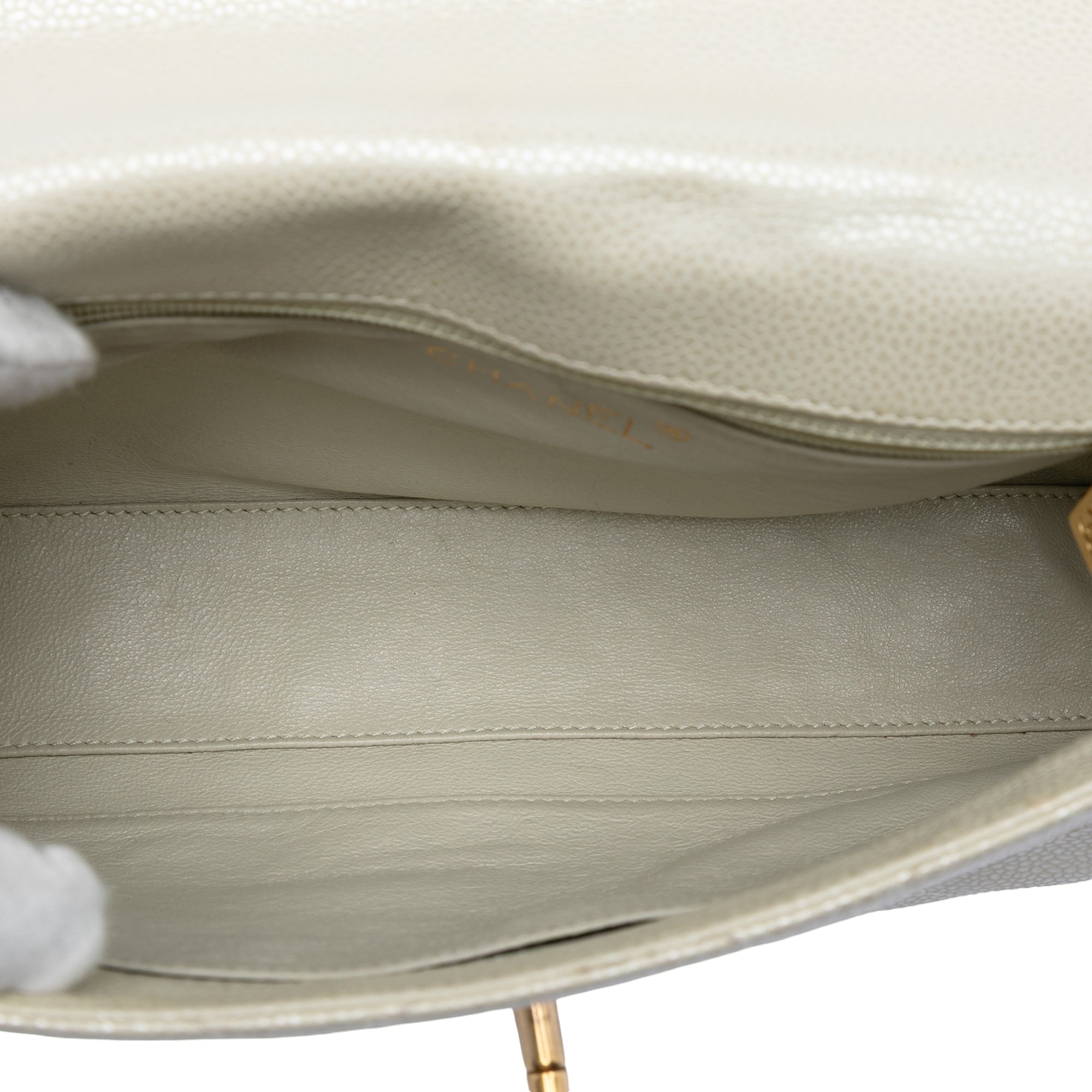 Chanel CC Diamond Quilted Caviar Shoulder Bag - image 4