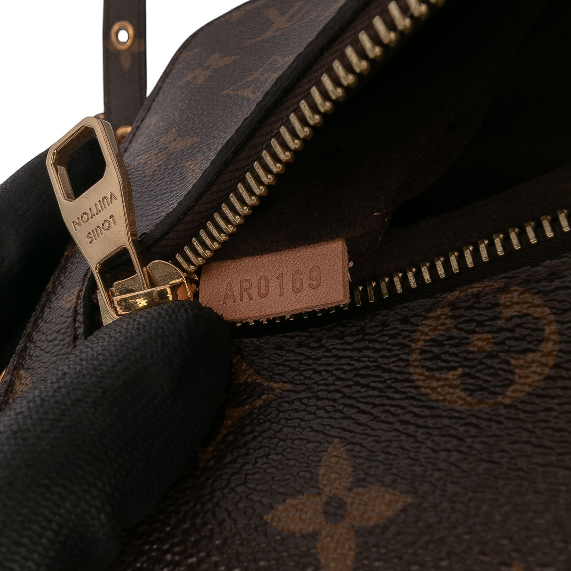 Louis Vuitton Monogram Pochette Metis - image 5