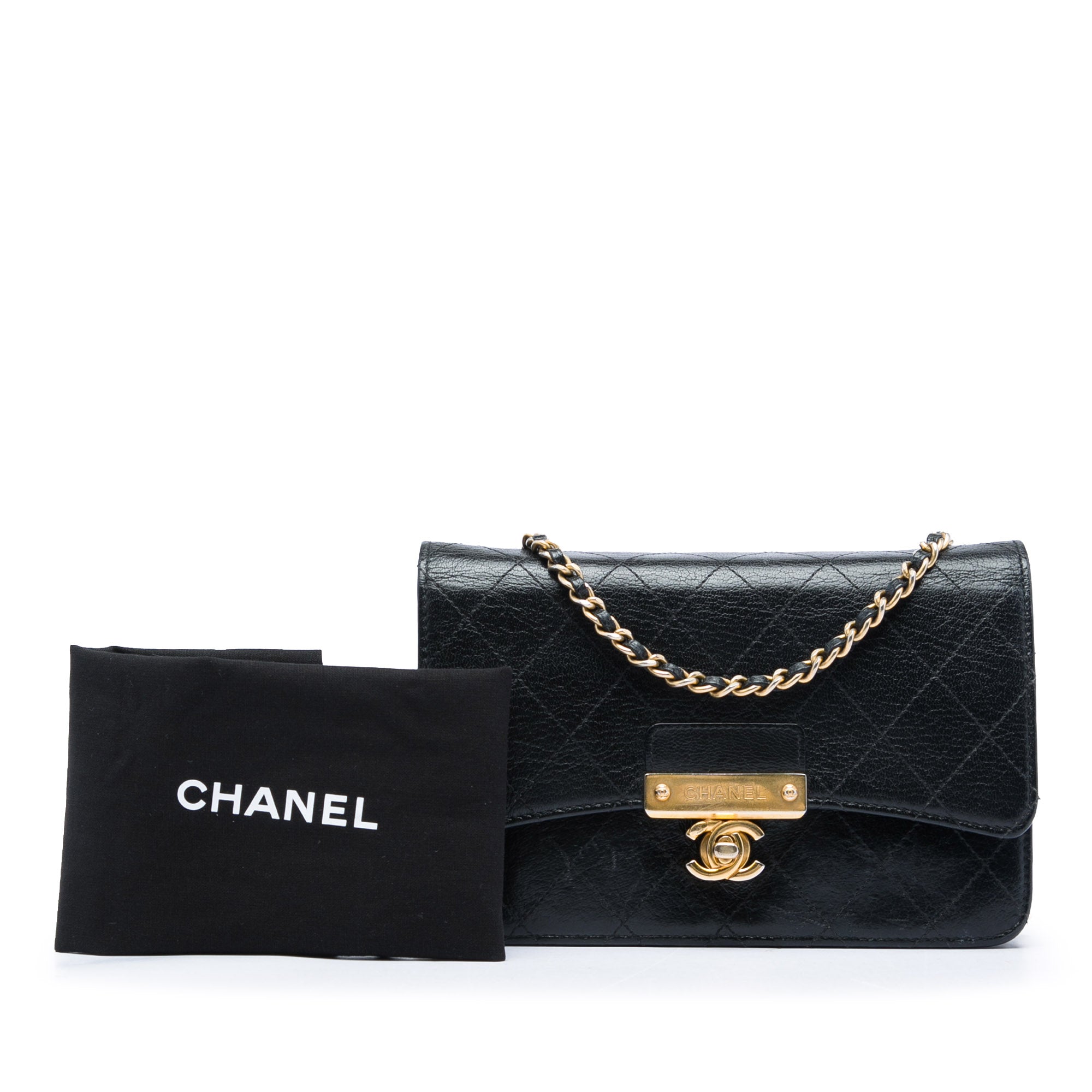 Chanel Stitched Goatskin Golden CC Wallet On Chain - image 8