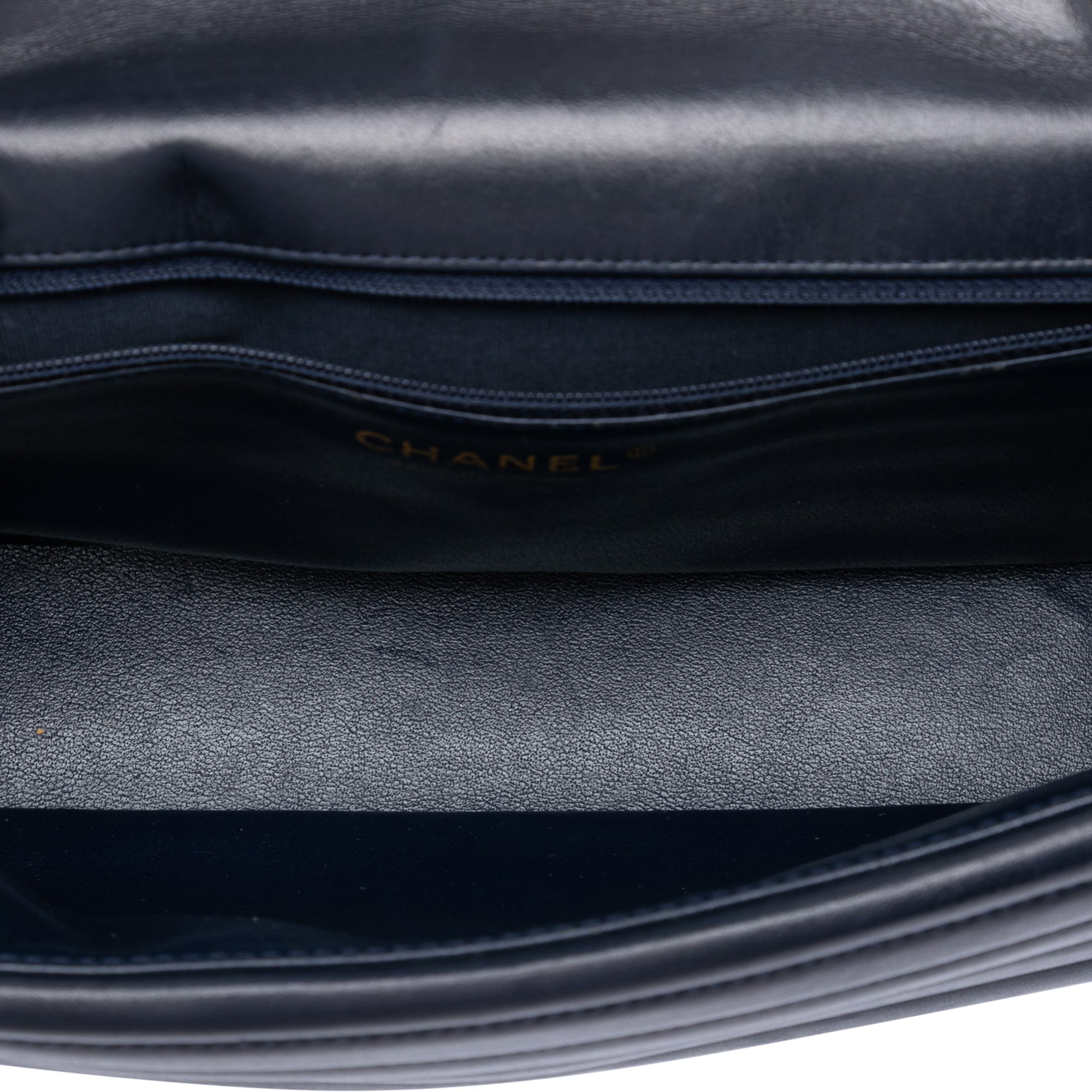 Chanel CC Horizontal Quilted Lambskin Double Flap - image 4