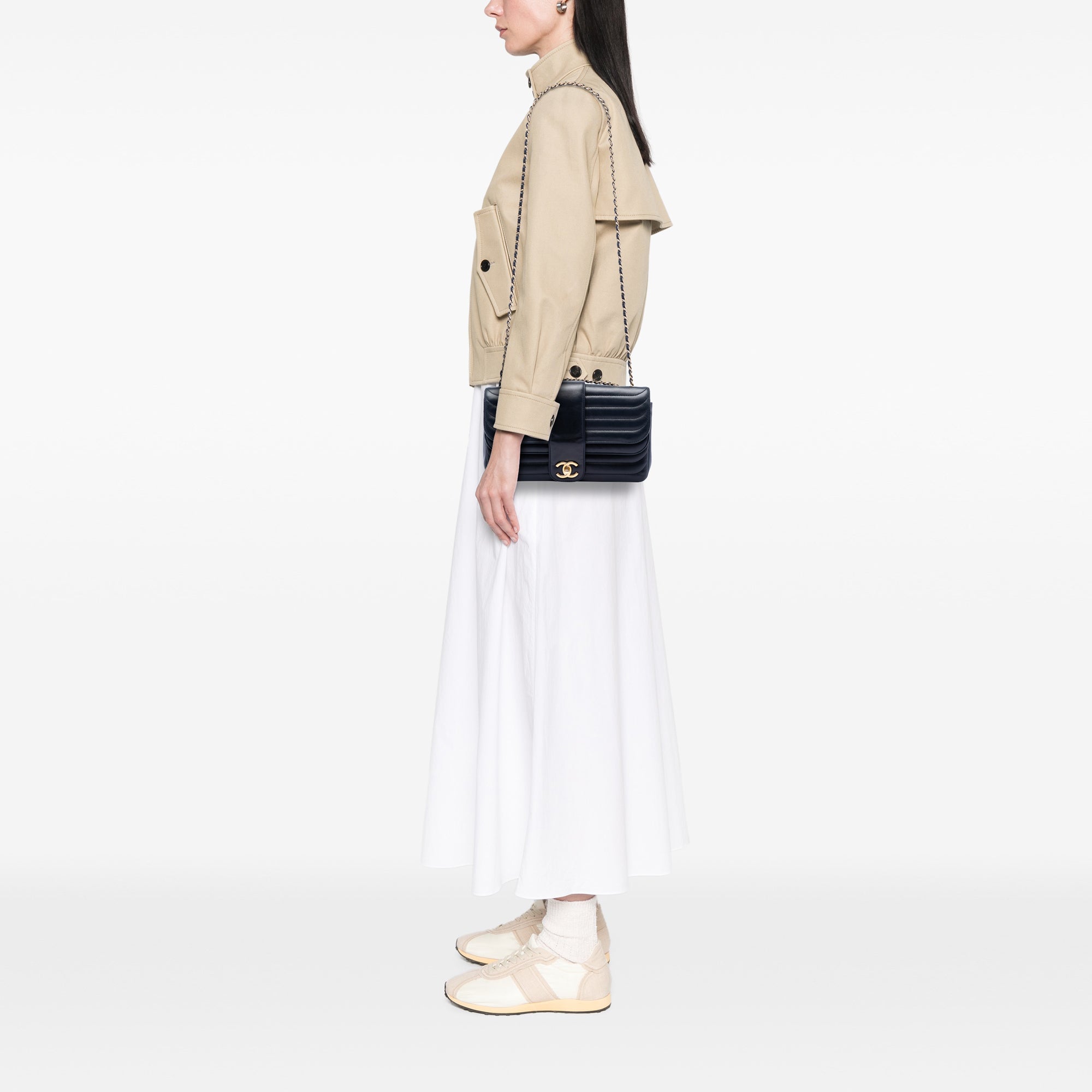 Chanel CC Horizontal Quilted Lambskin Double Flap - image 5