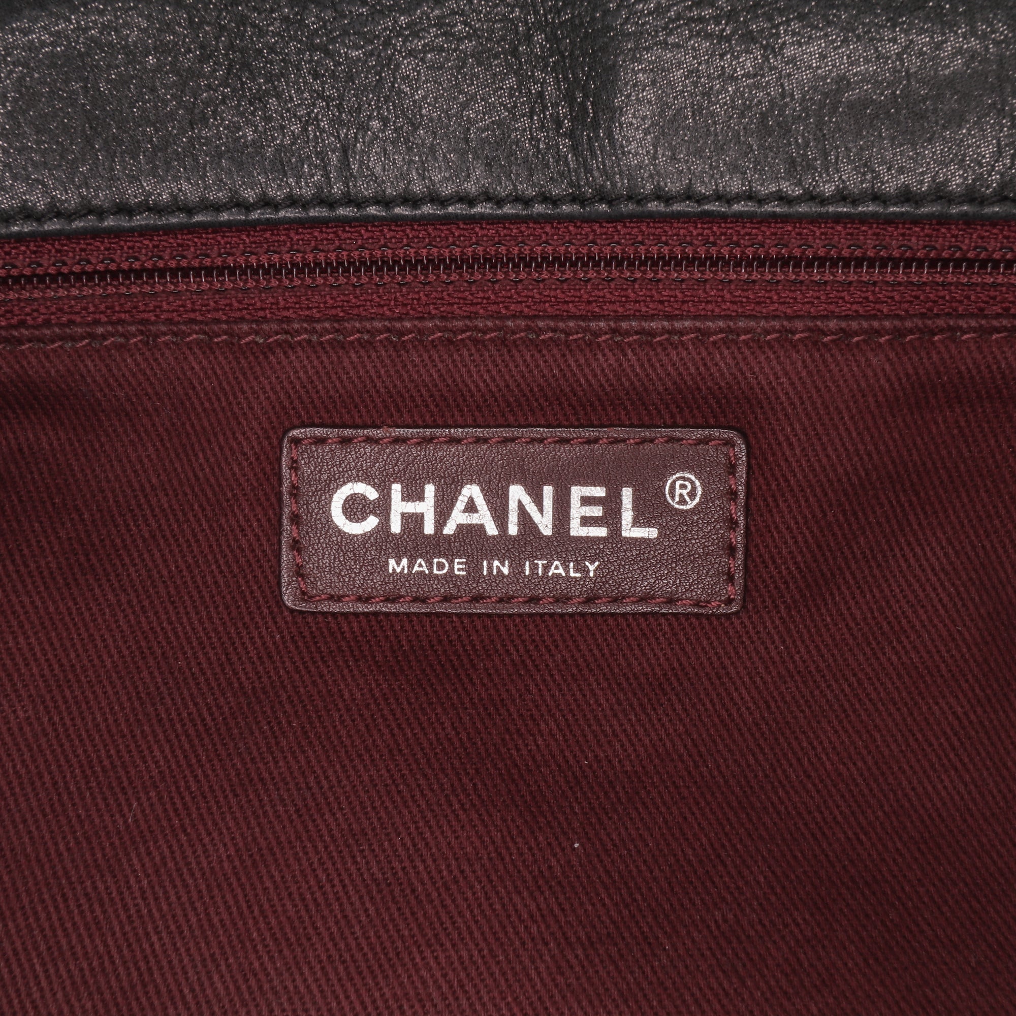 Chanel Jumbo Iridescent Calfskin In The Mix Flap - image 5