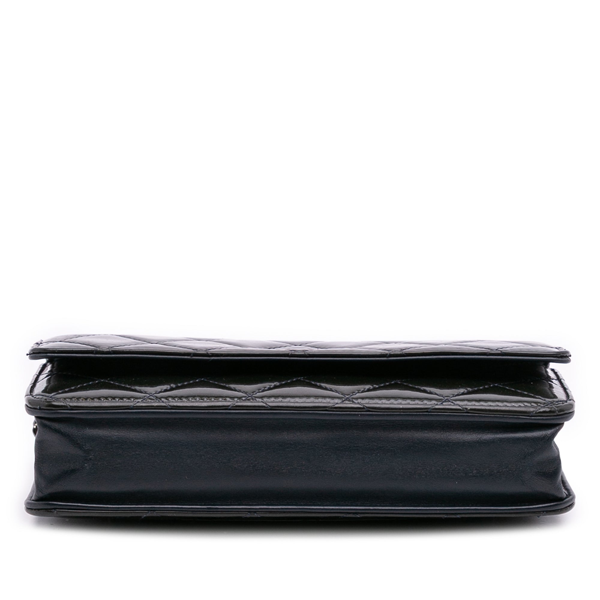 Chanel CC Quilted Patent Wallet On Chain - image 3