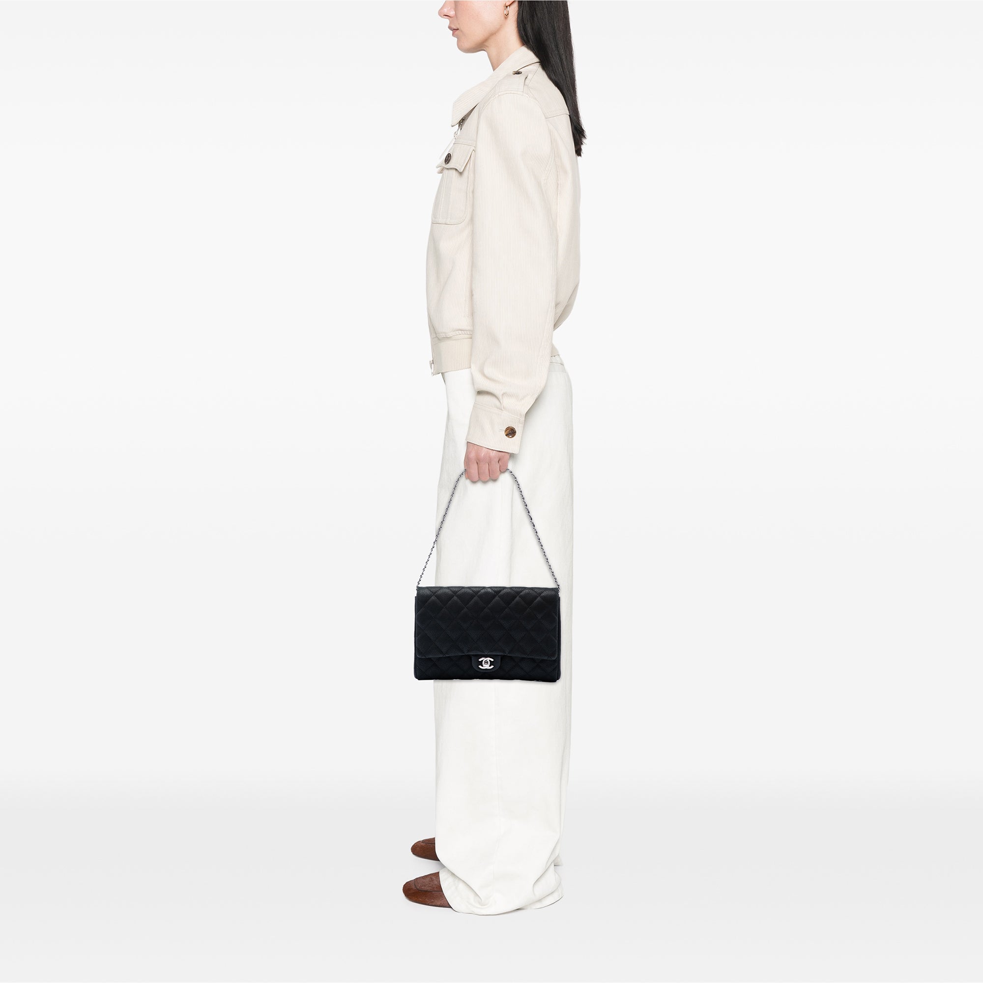 Chanel CC Quilted Caviar Flap Clutch with Chain - image 6