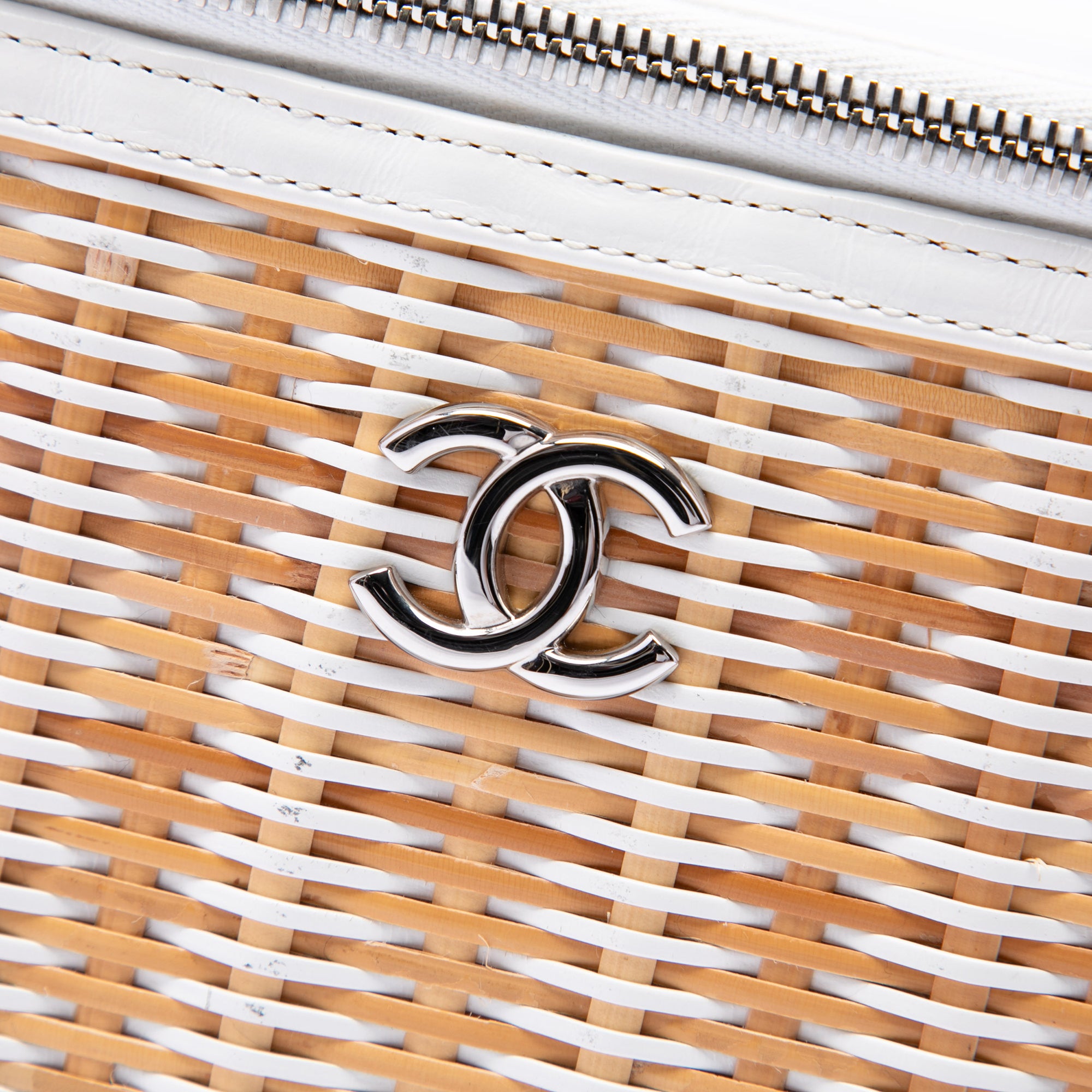 Chanel Medium Rattan Take Away Vanity Case - image 5