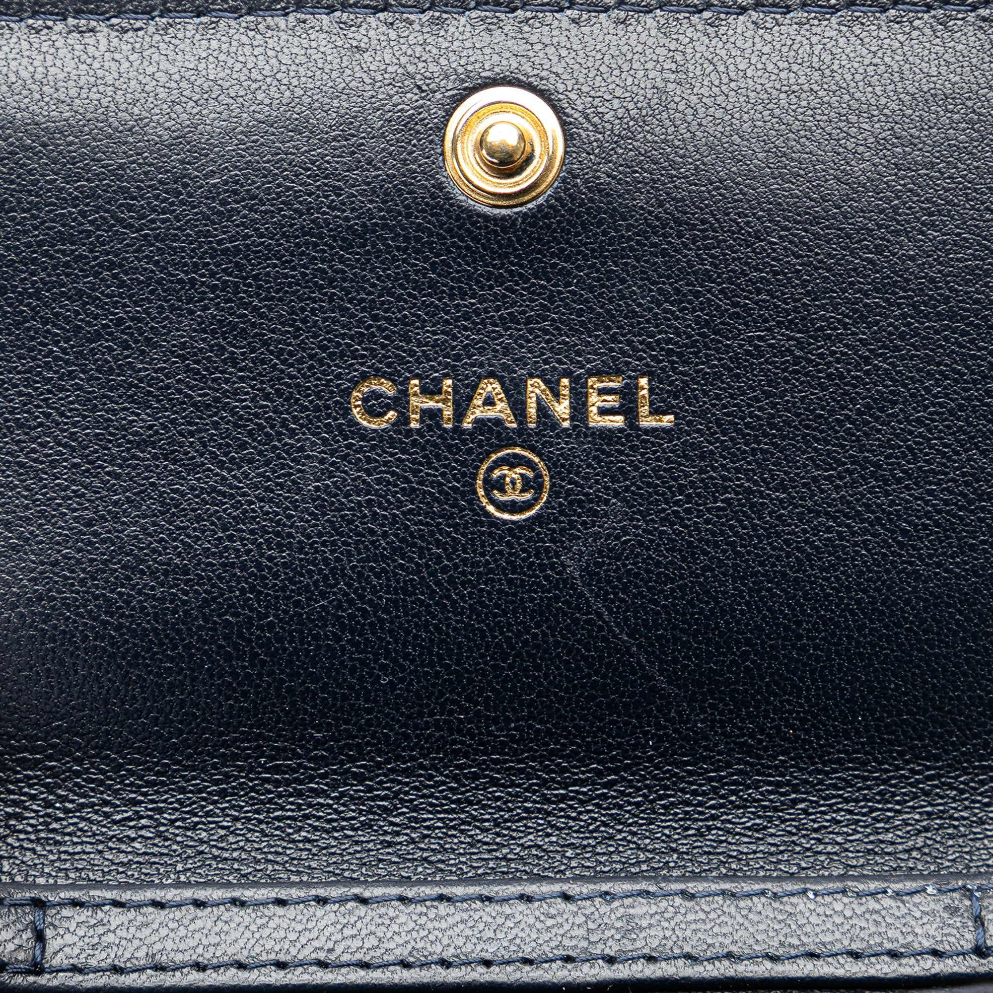 Chanel Quilted Lambskin 19 Flap Coin Purse With Chain - image 5