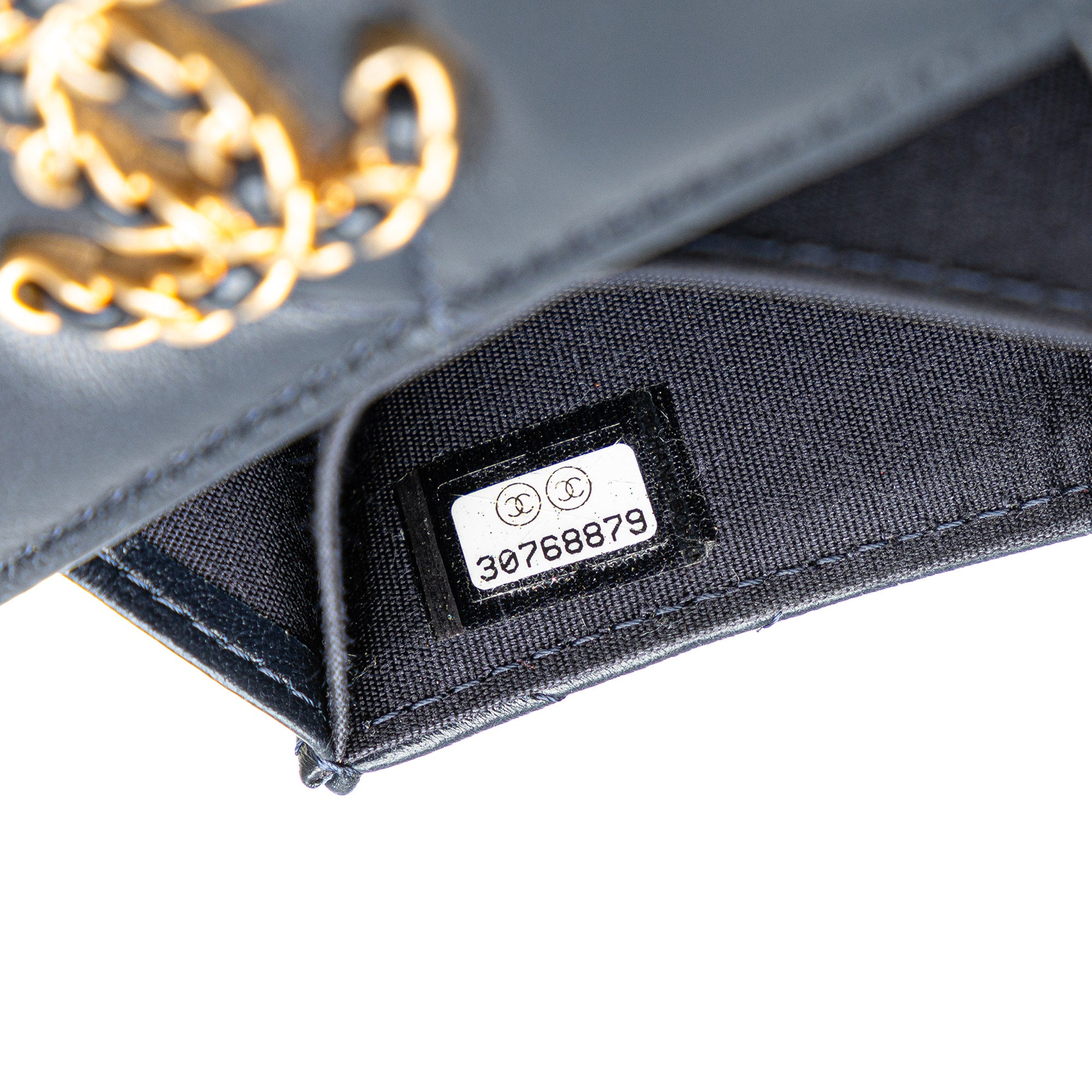 Chanel Quilted Lambskin 19 Flap Coin Purse With Chain - image 7