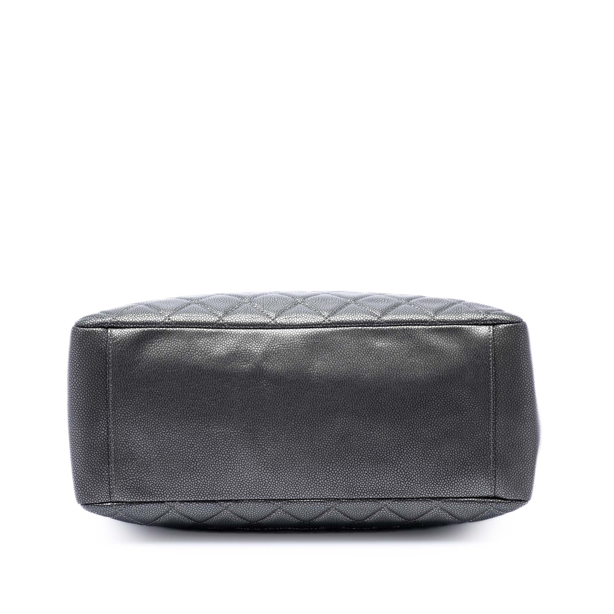 Chanel Metallic Caviar Grand Shopping Tote - image 3