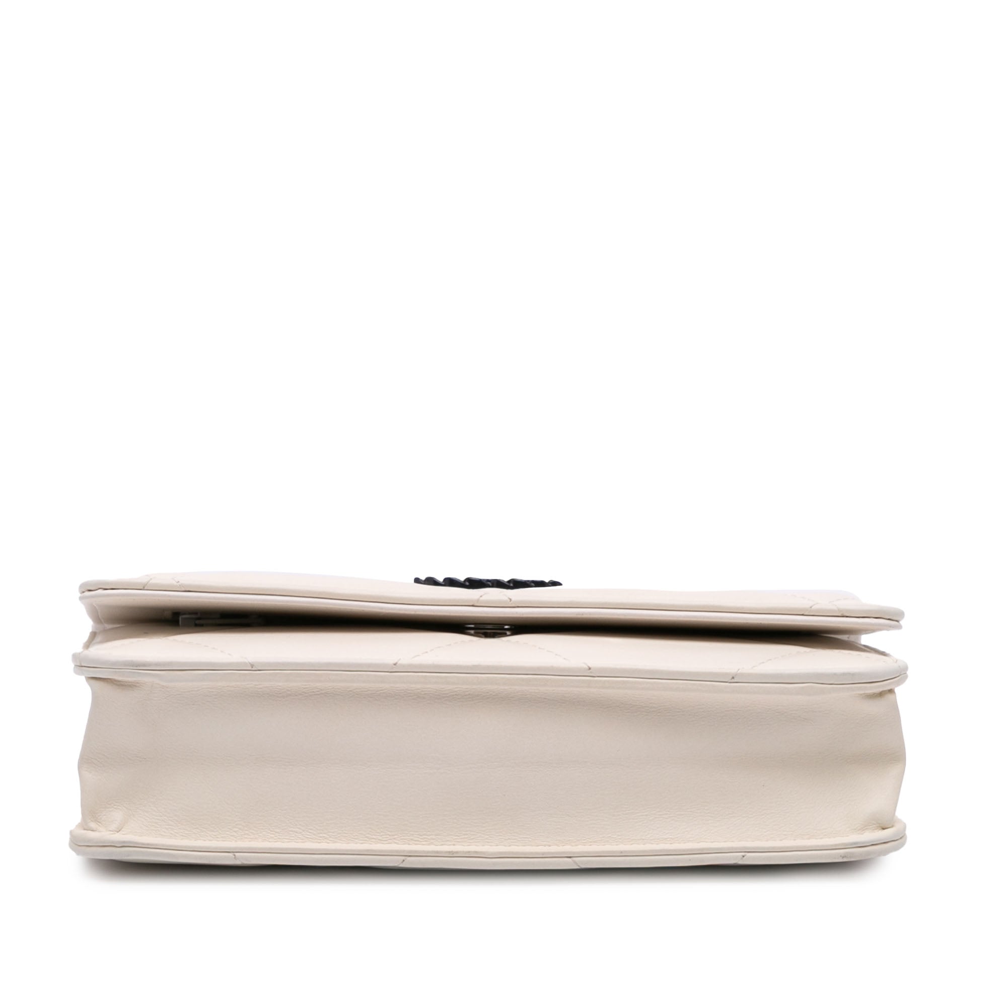 Chanel Quilted Lambskin 19 Wallet on Chain - image 3