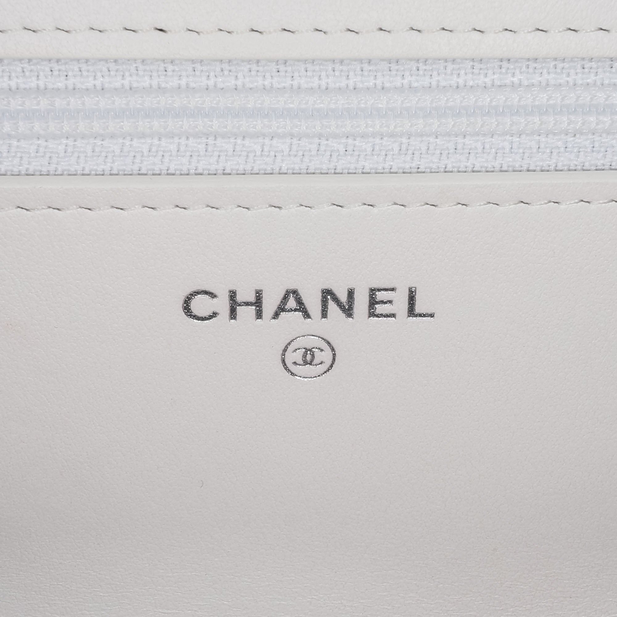 Chanel Quilted Lambskin 19 Wallet on Chain - image 5