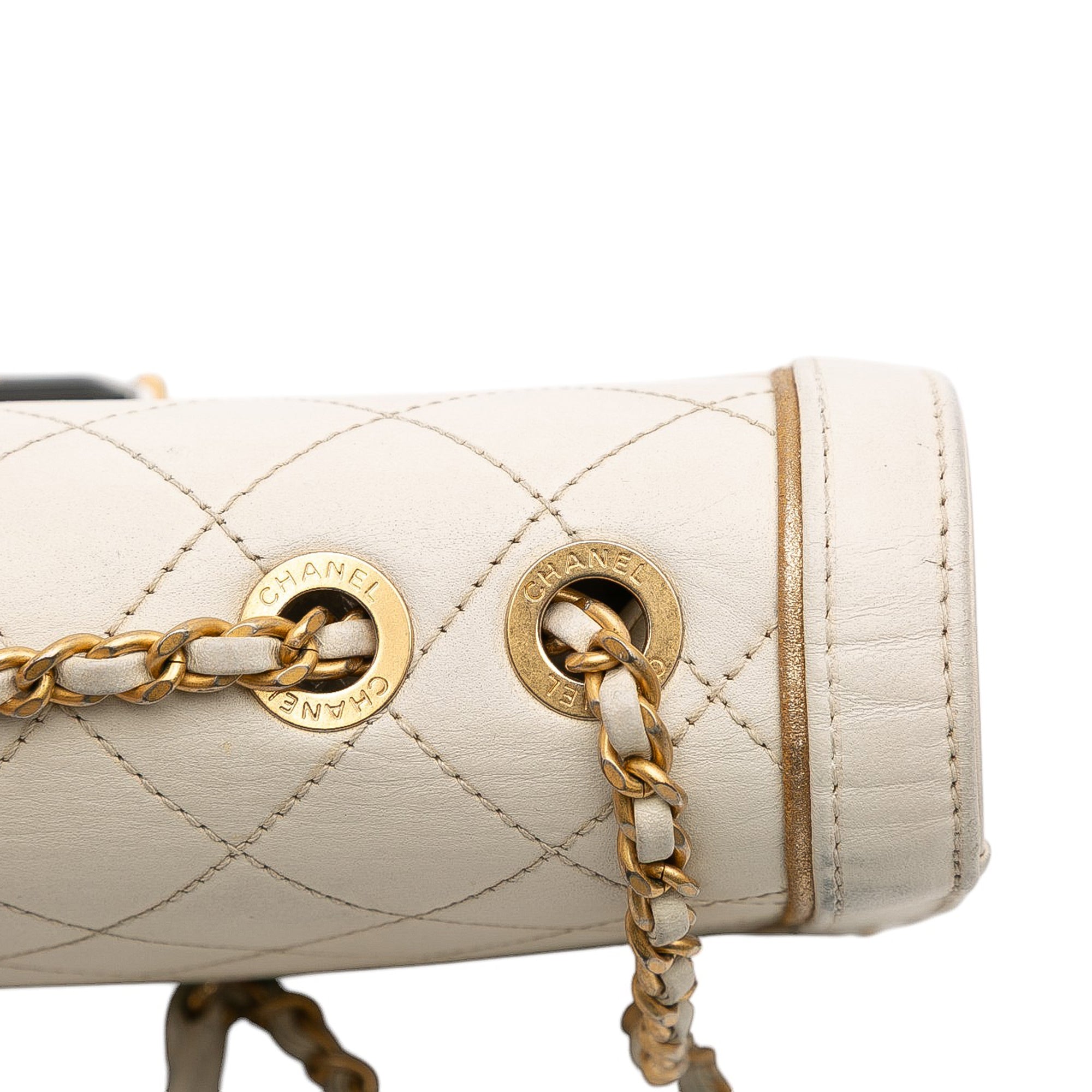 Chanel Medium Quilted Calfskin Octagon CC Clasp Flap - image 10