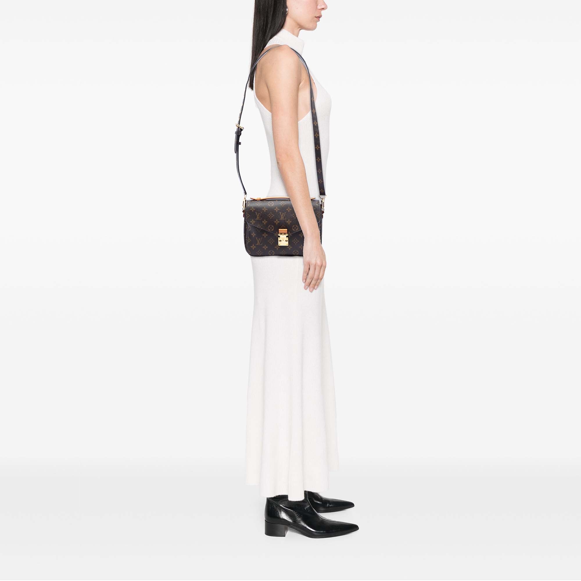 Louis Vuitton Monogram Pochette Metis - image 7