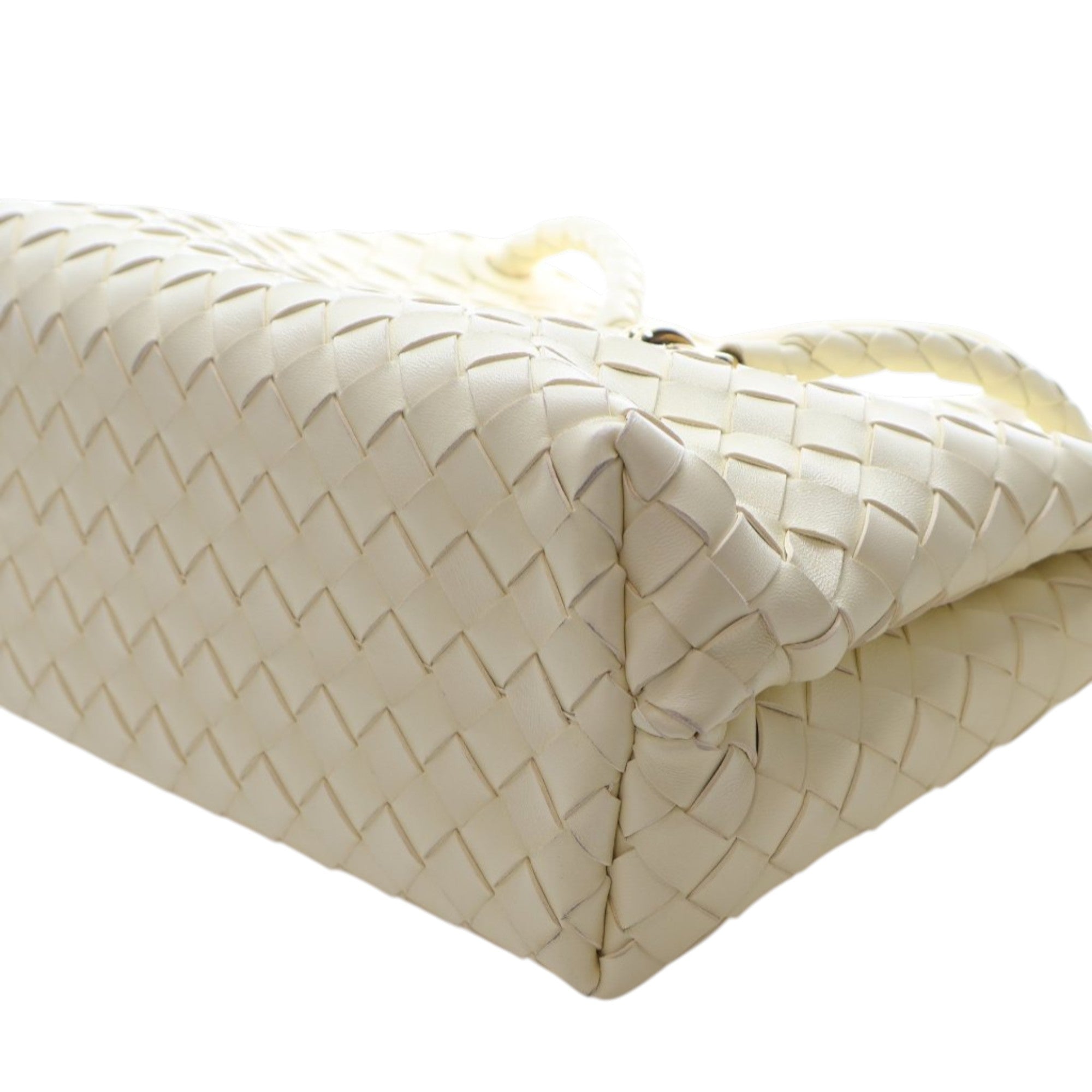 Bottega Veneta Medium Lambskin Intrecciato Andiamo Bag - image 12