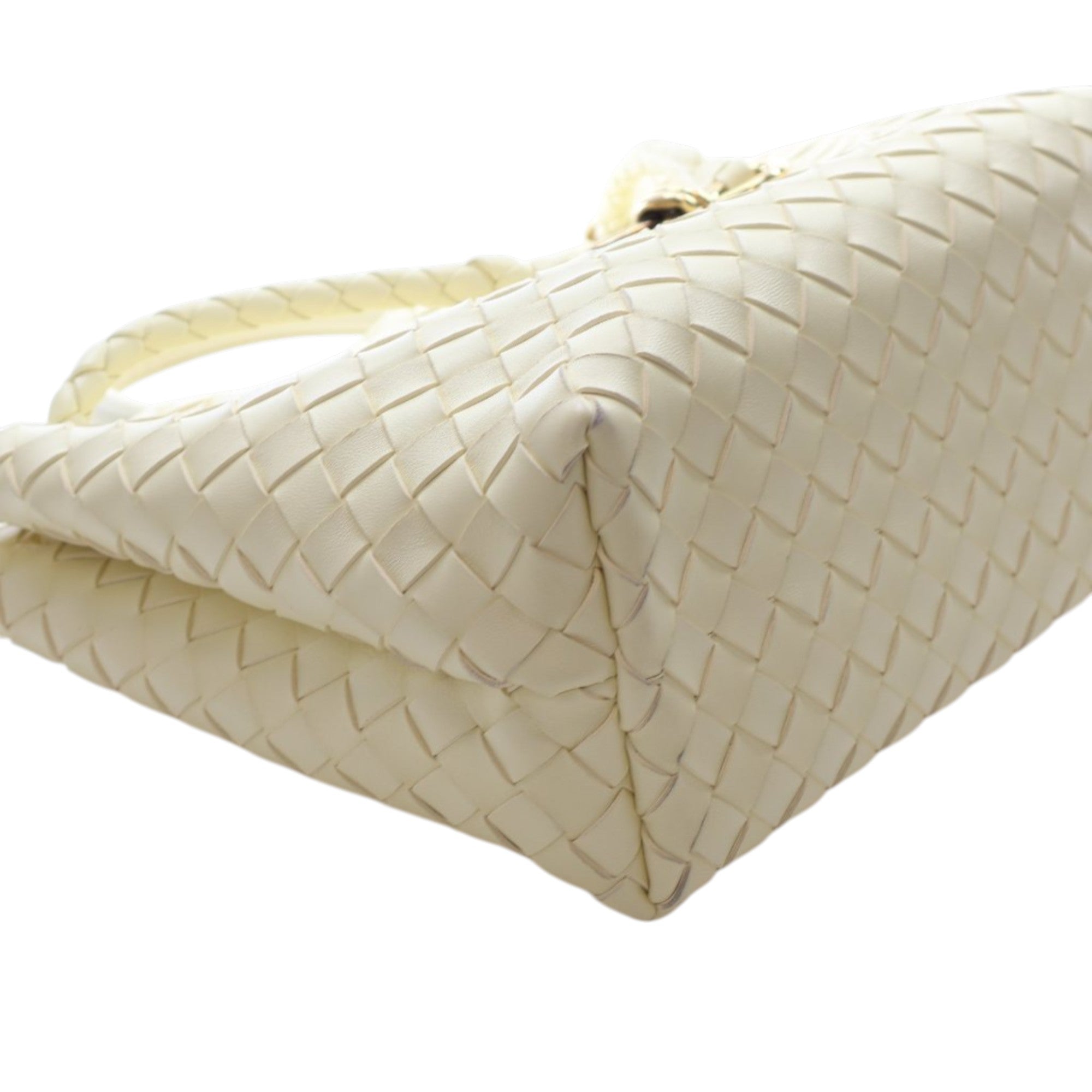Bottega Veneta Medium Lambskin Intrecciato Andiamo Bag - image 13