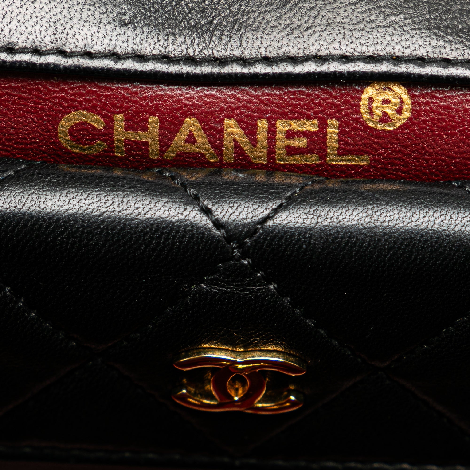 Chanel CC Matelasse Lambskin Flap Crossbody Bag - image 7