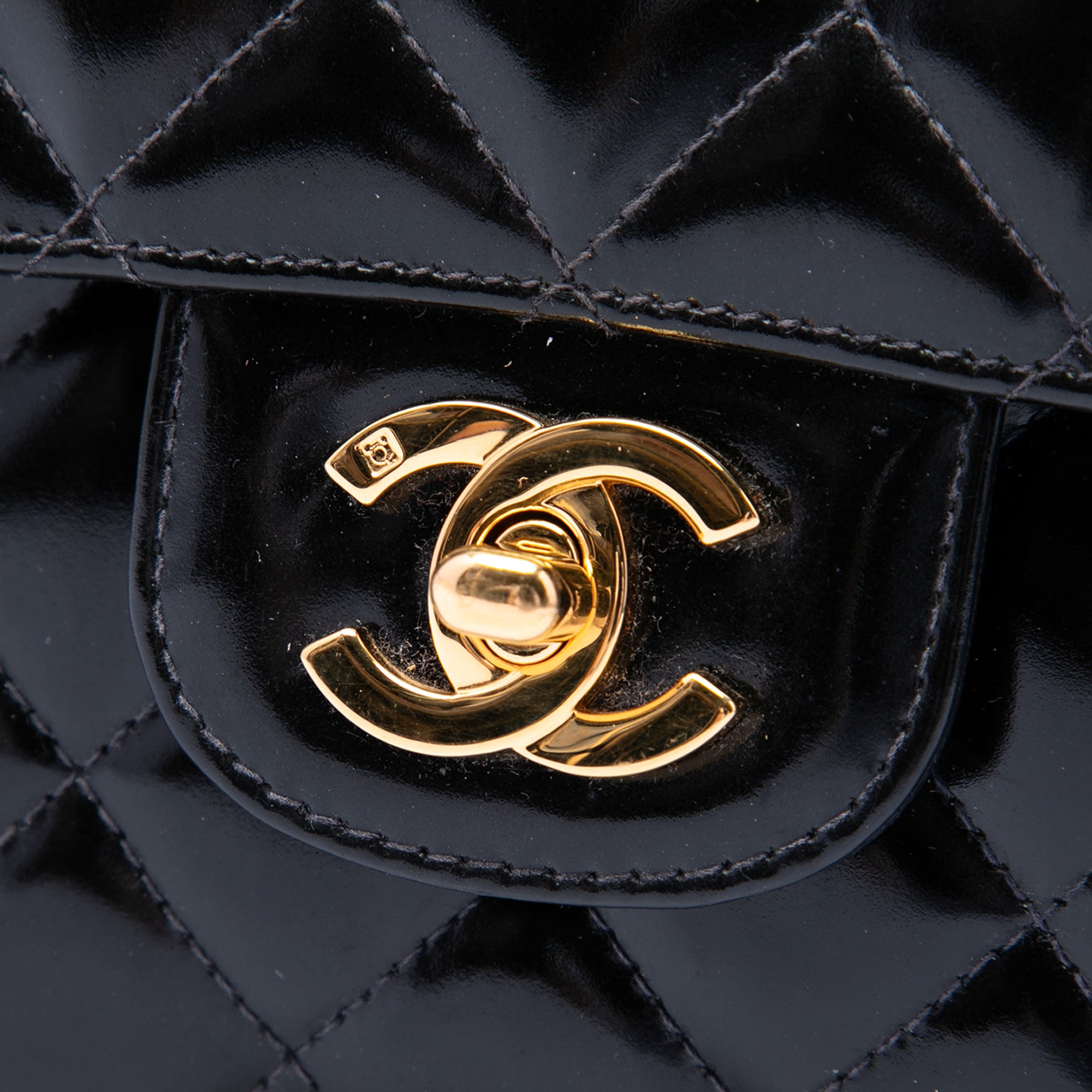 Chanel Medium CC Quilted Patent Rectangular Kelly Top Handle Bag - image 5