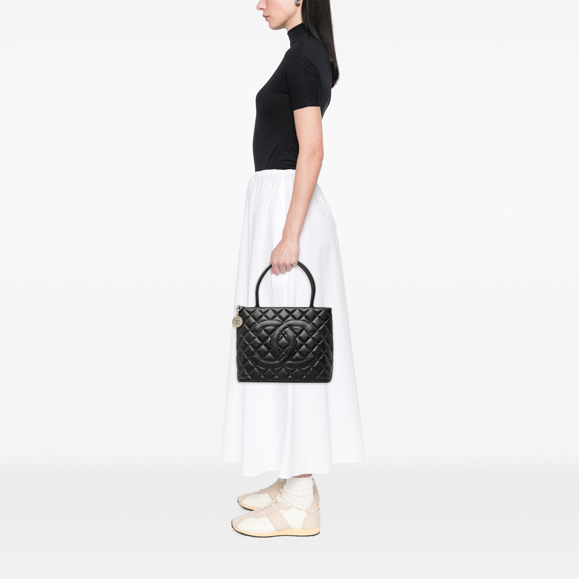 Chanel Caviar Medallion Tote - image 7
