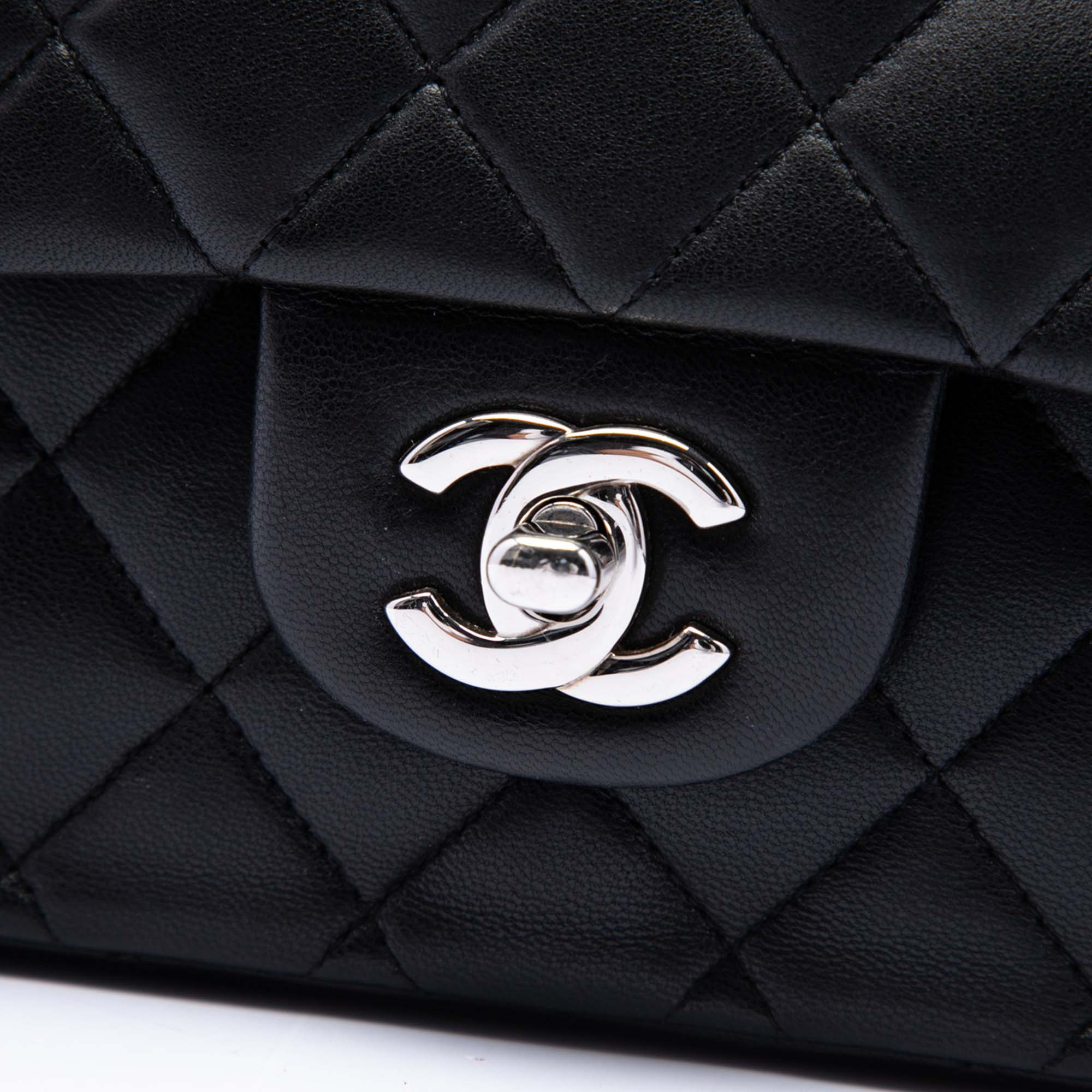 Chanel Medium Classic Lambskin Double Flap - image 5
