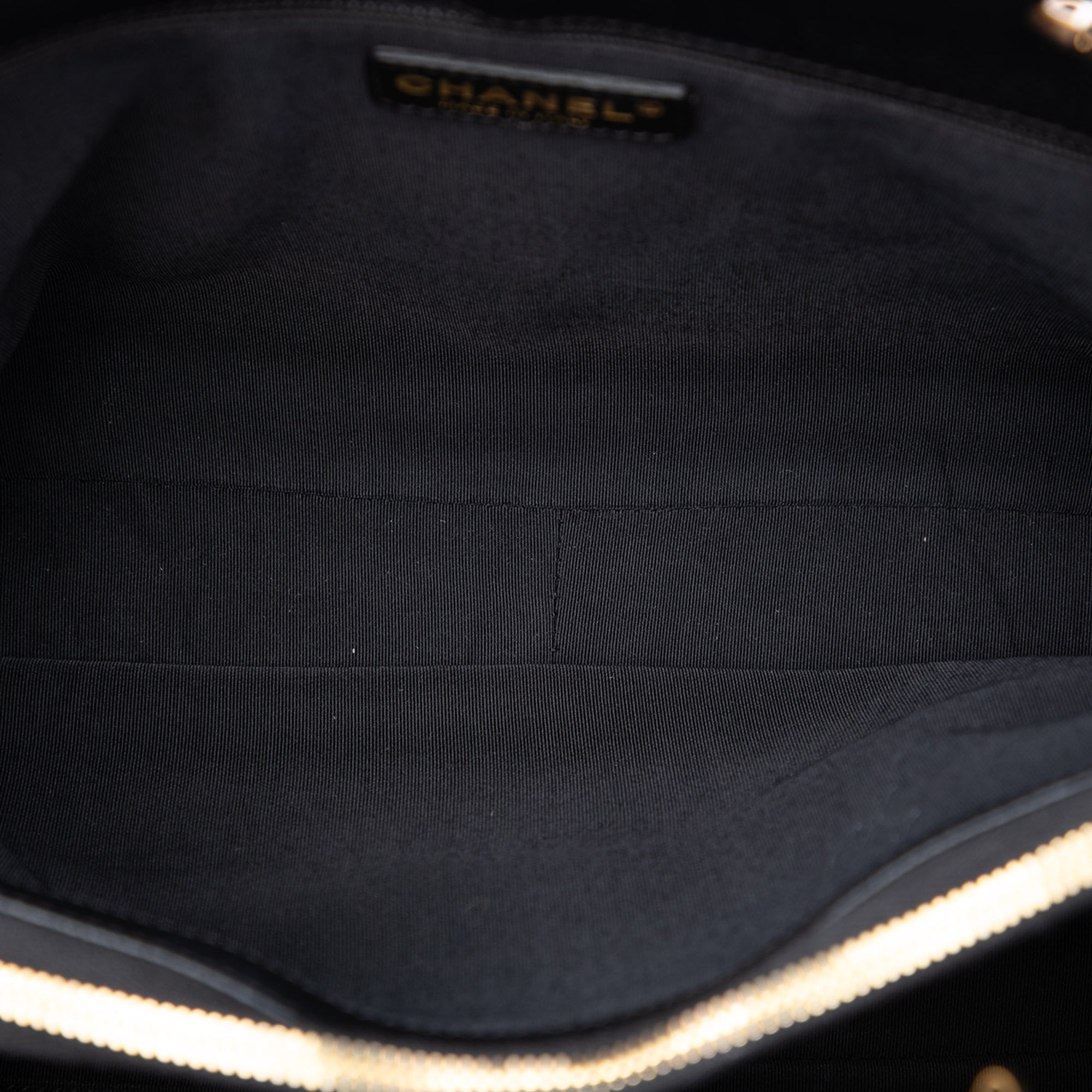 Chanel Caviar Grand Shopping Tote - image 4