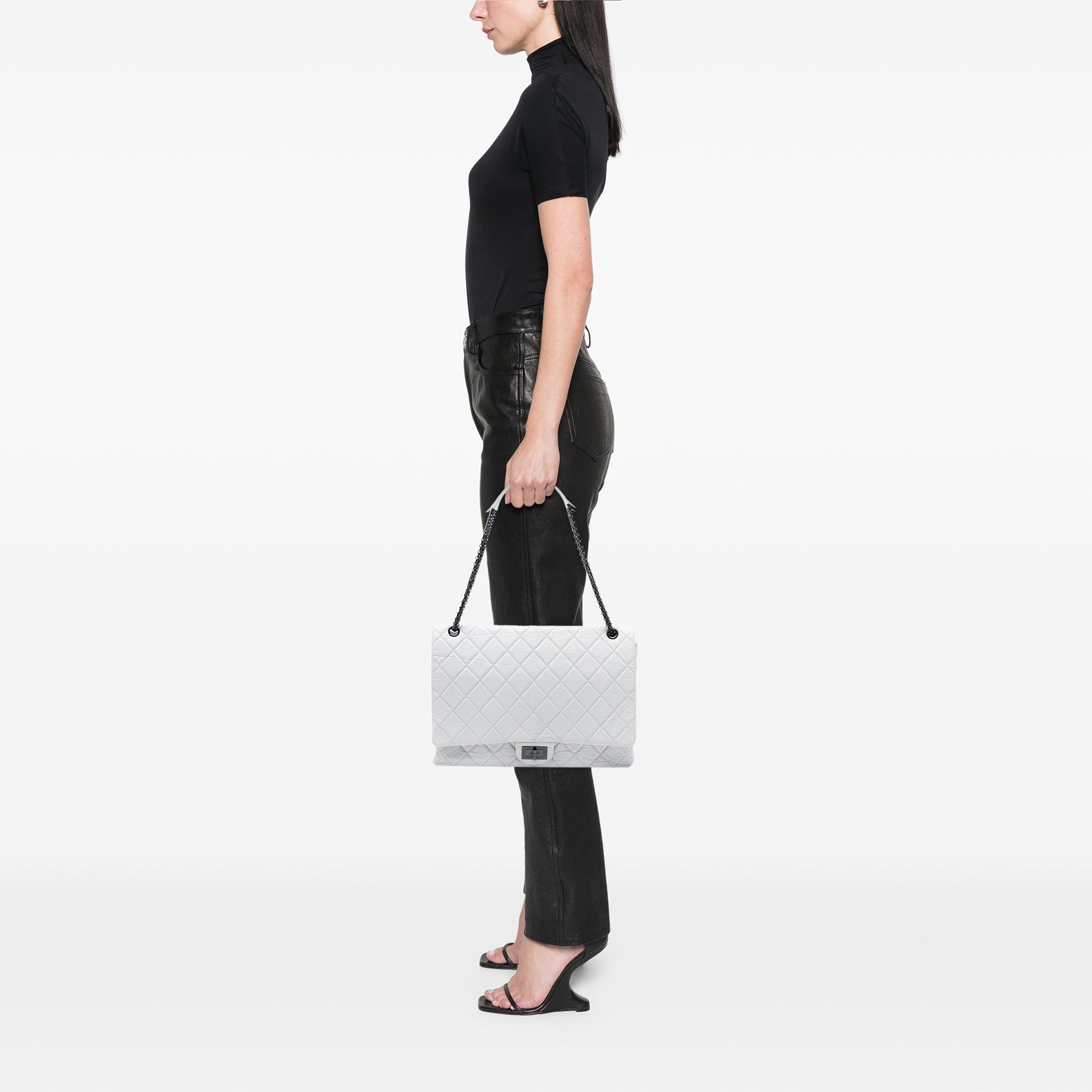 Chanel Maxi Quilted Aged Calfskin Reissue 2.55 Single Flap - image 7