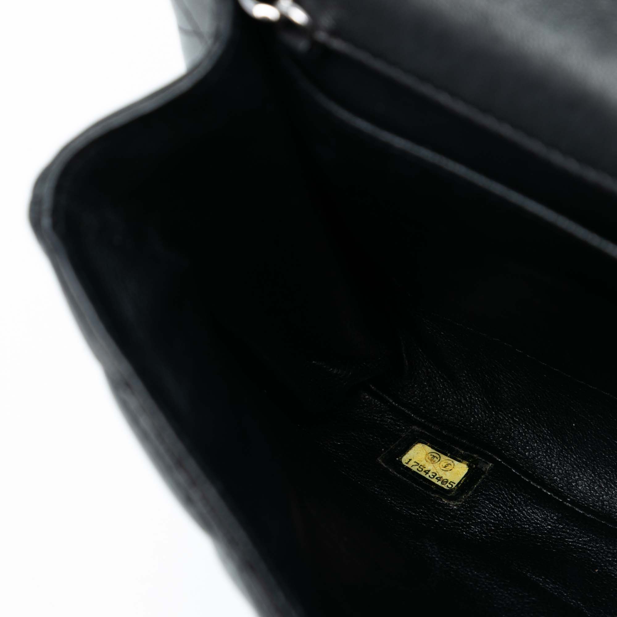 Chanel CC Quilted Lambskin Flap Clutch with Chain - image 6