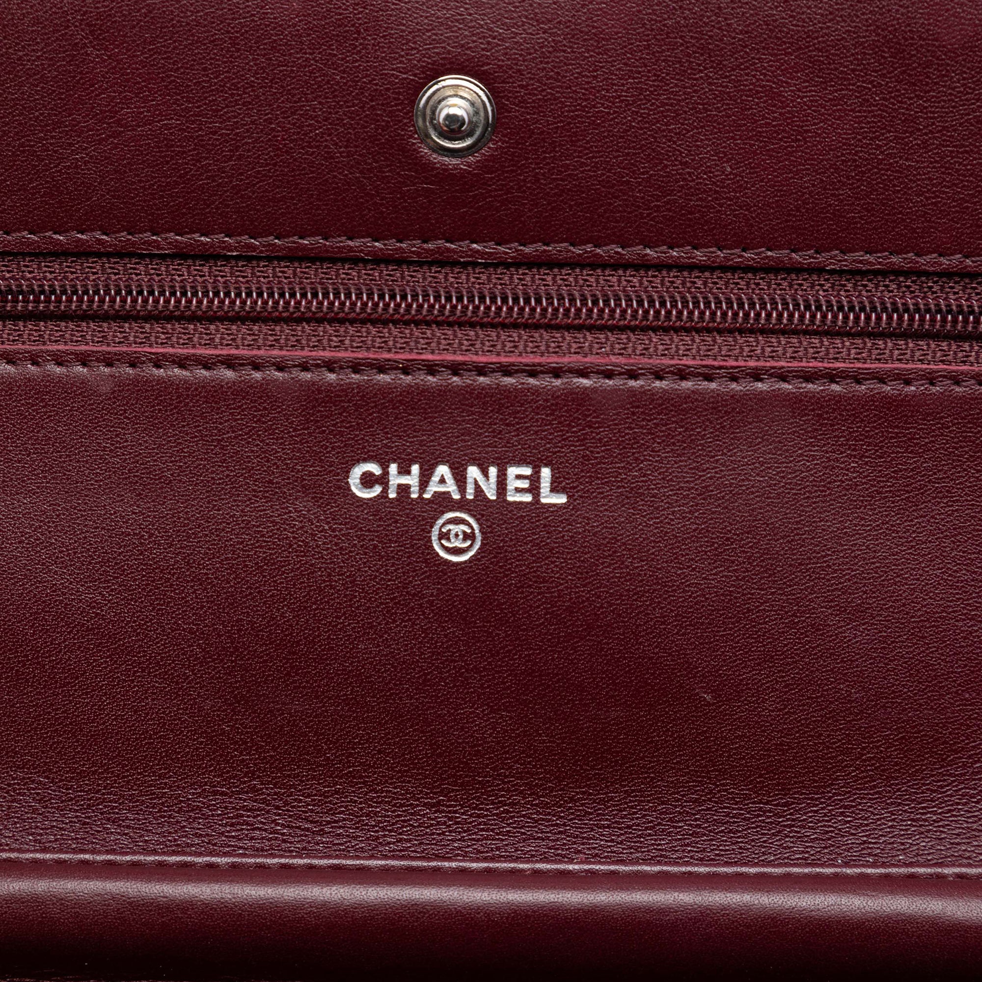 Chanel CC Quilted Striated Metallic Patent Wallet on Chain - image 5